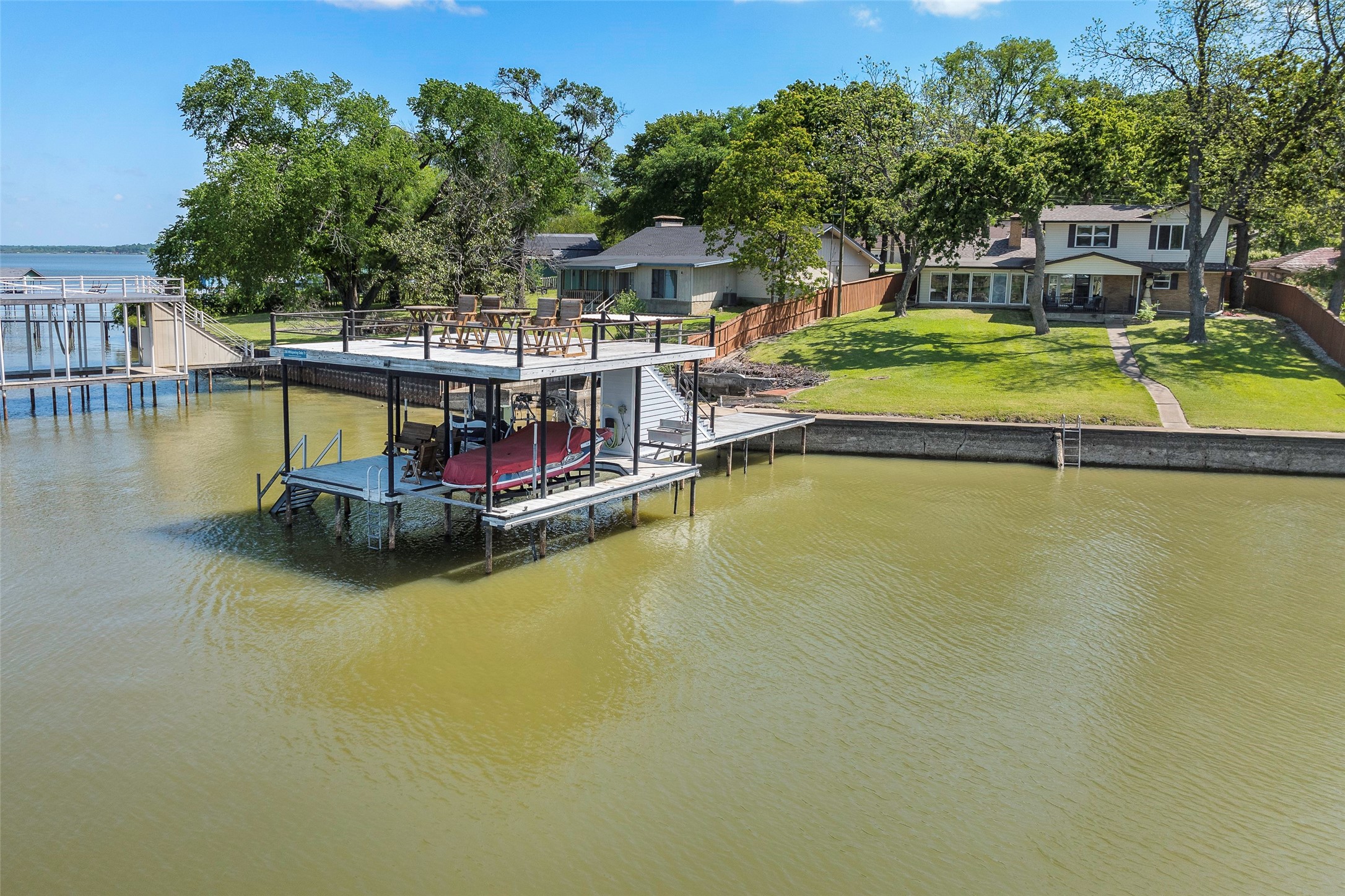 Property photo 01 of 256 Whispering Oaks Trail Payne, Springs, TX 75156 | MLS #21230704