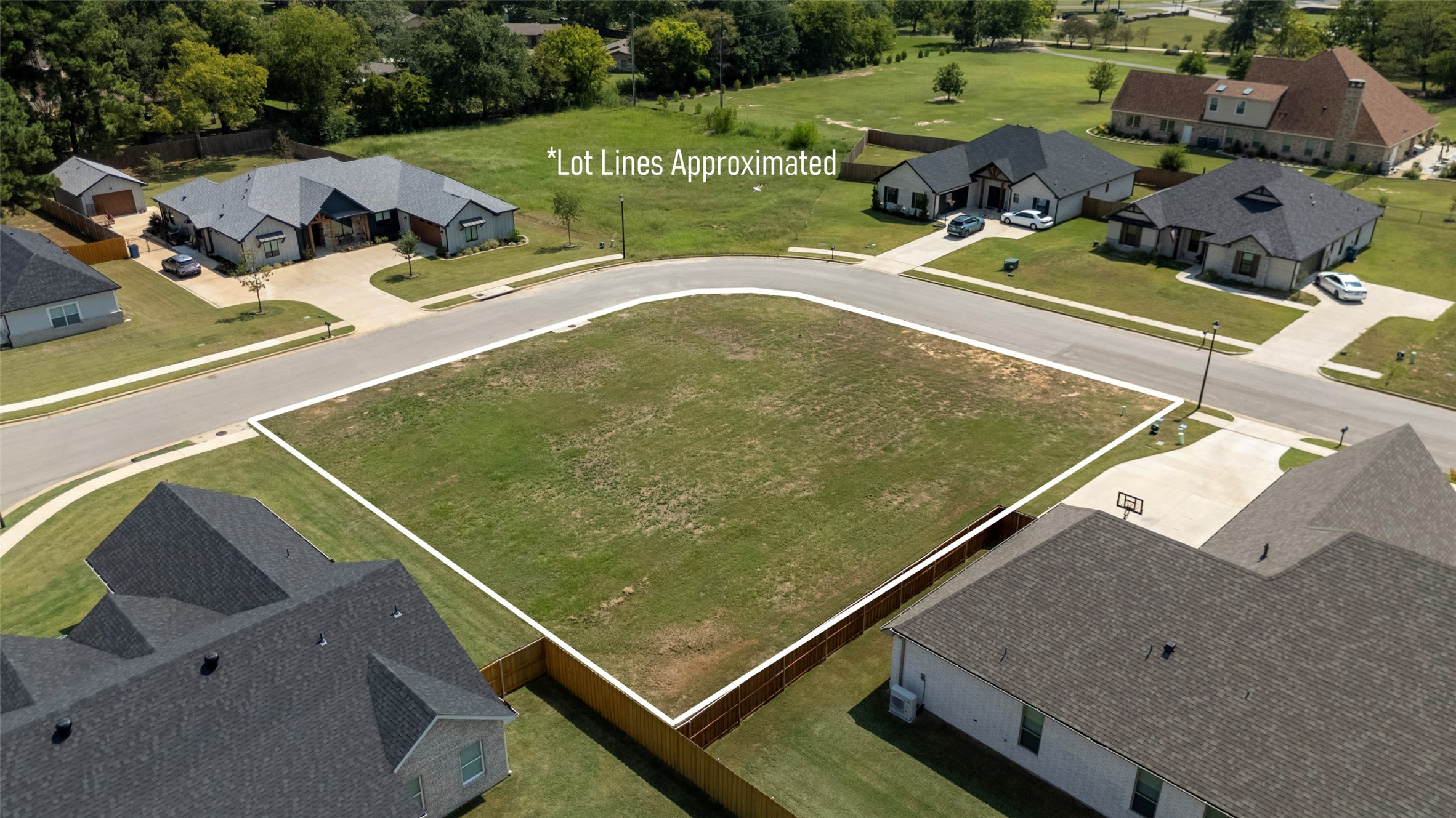 585 Imagine Drive, Lindale, TX, 75771
