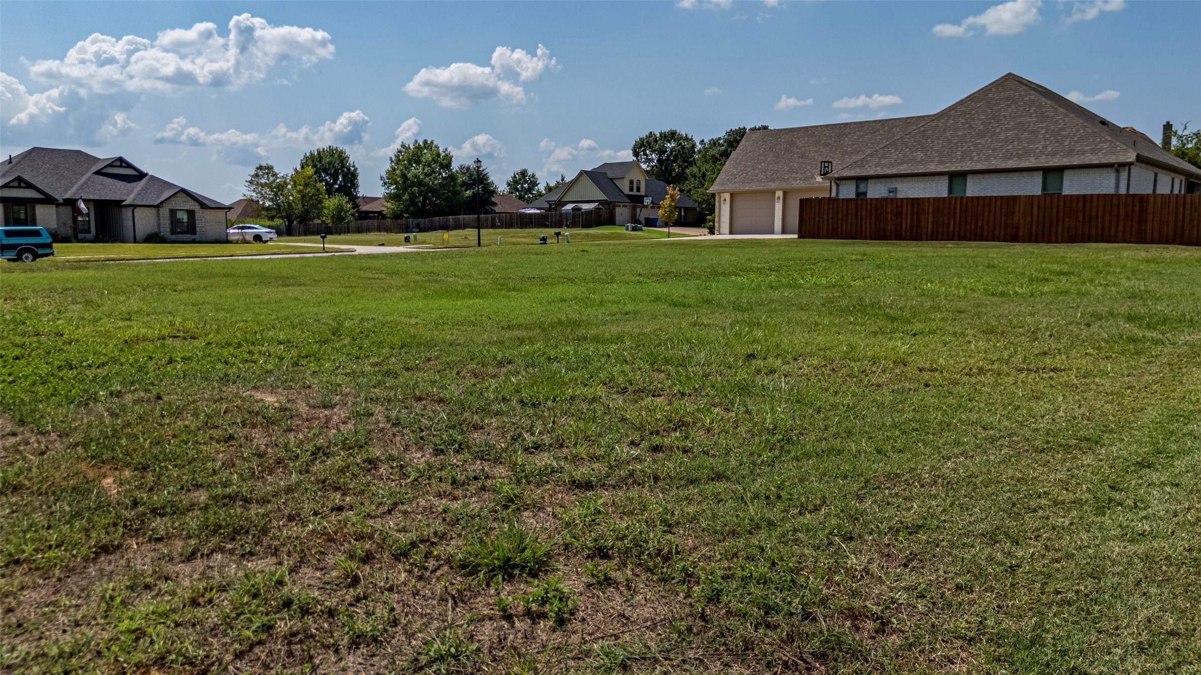 585 Imagine Drive, Lindale, TX, 75771