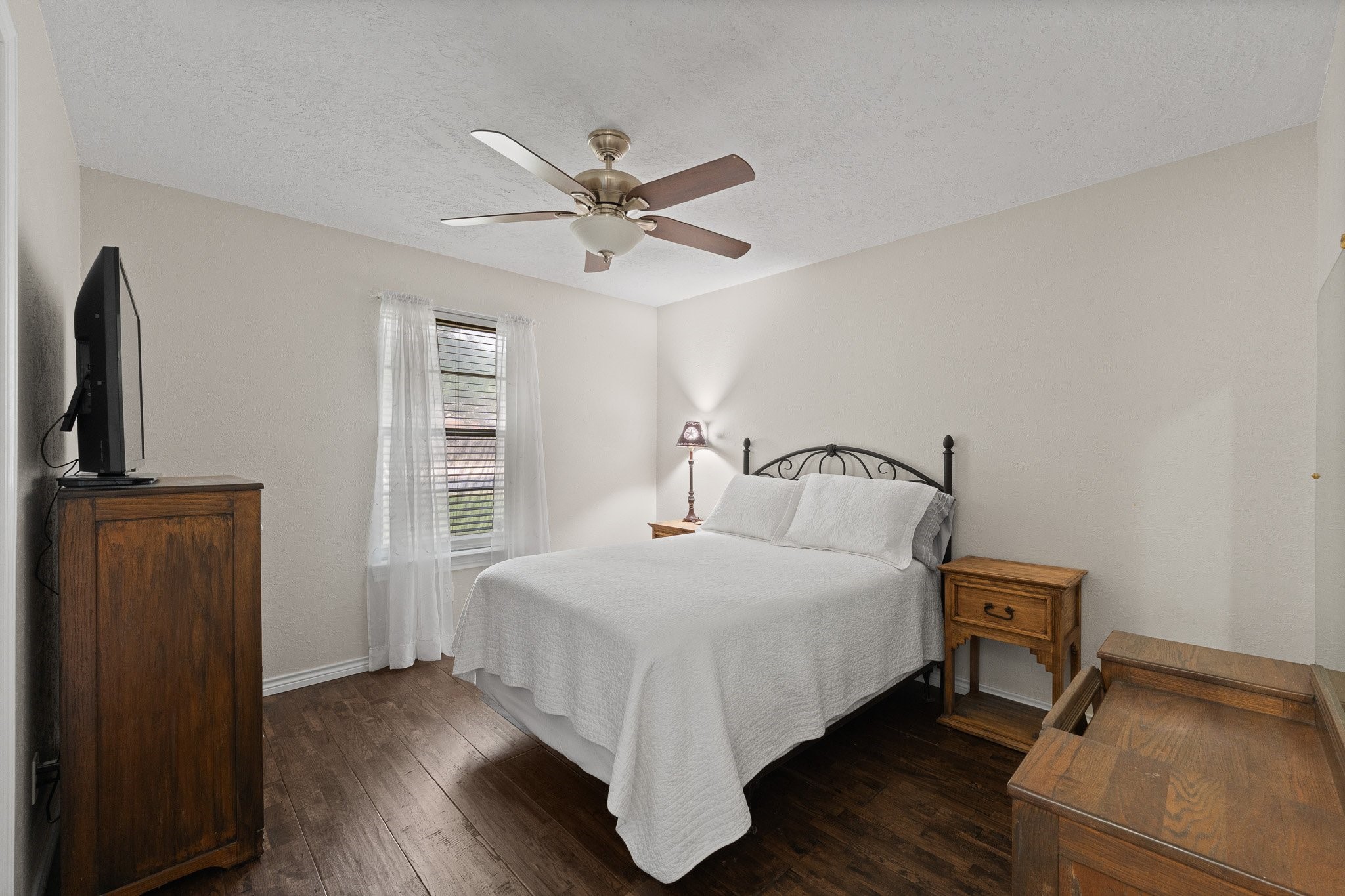 605 Owens Drive, Crowley, TX, 76036