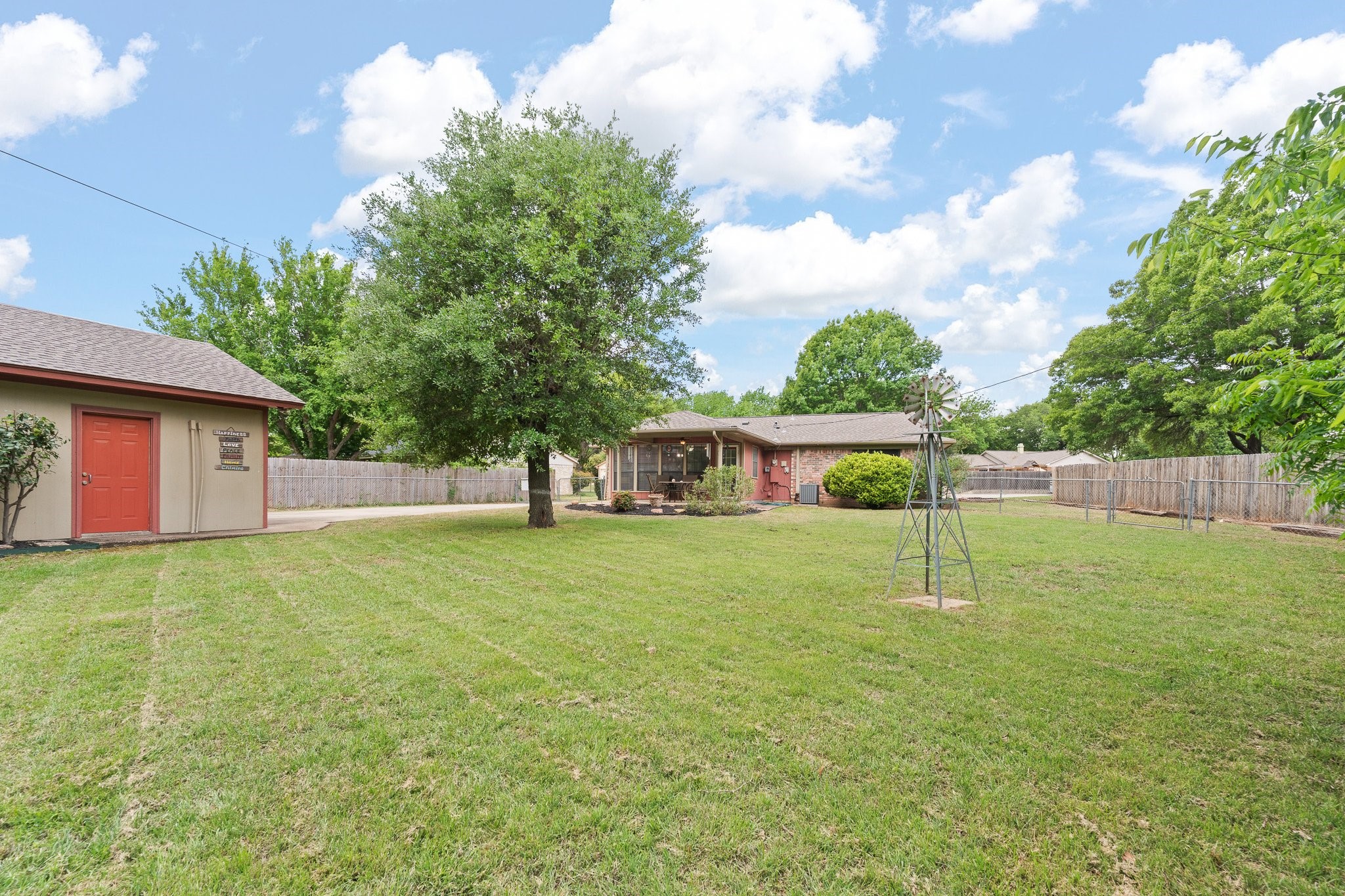 605 Owens Drive, Crowley, TX, 76036