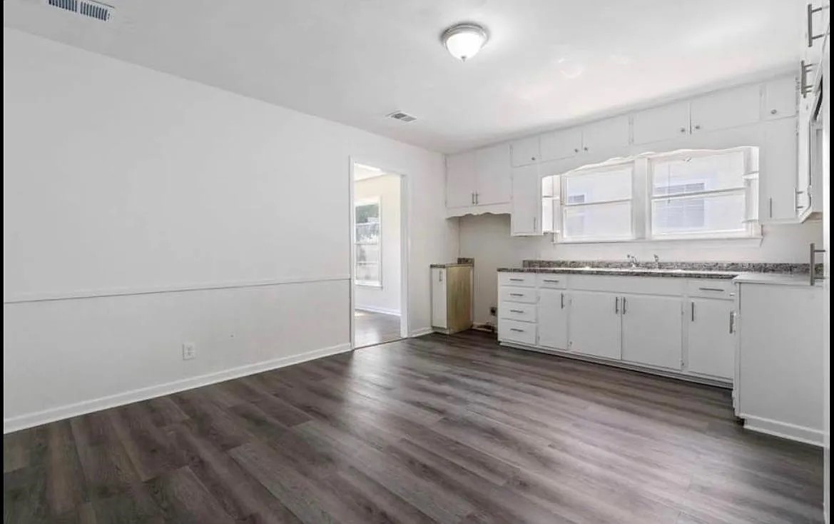 1529 E King Street, Sherman, TX, 75090