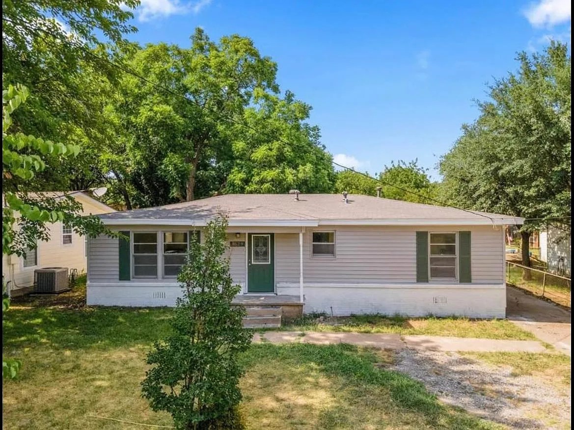 1529 E King Street, Sherman, TX, 75090