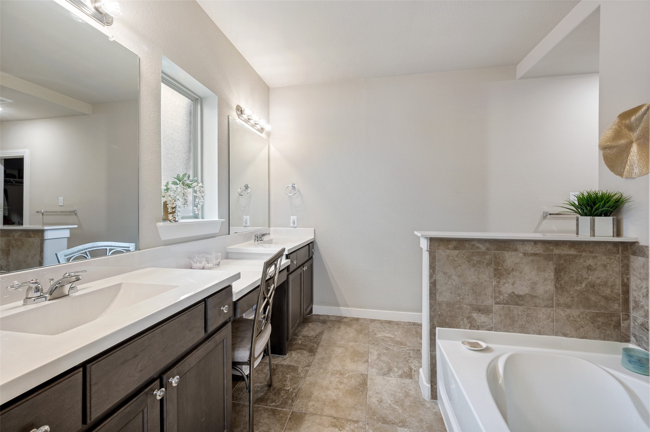 1820 Drover Creek Road, Aubrey, TX, 76227