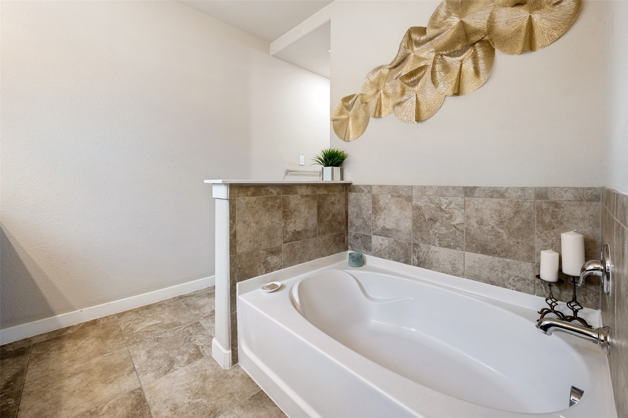 1820 Drover Creek Road, Aubrey, TX, 76227