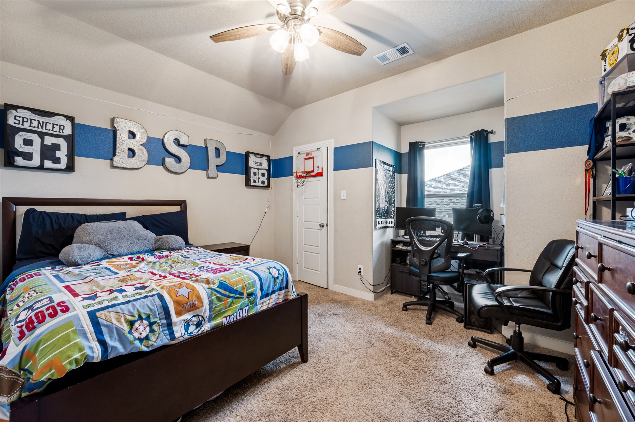 1820 Drover Creek Road, Aubrey, TX, 76227