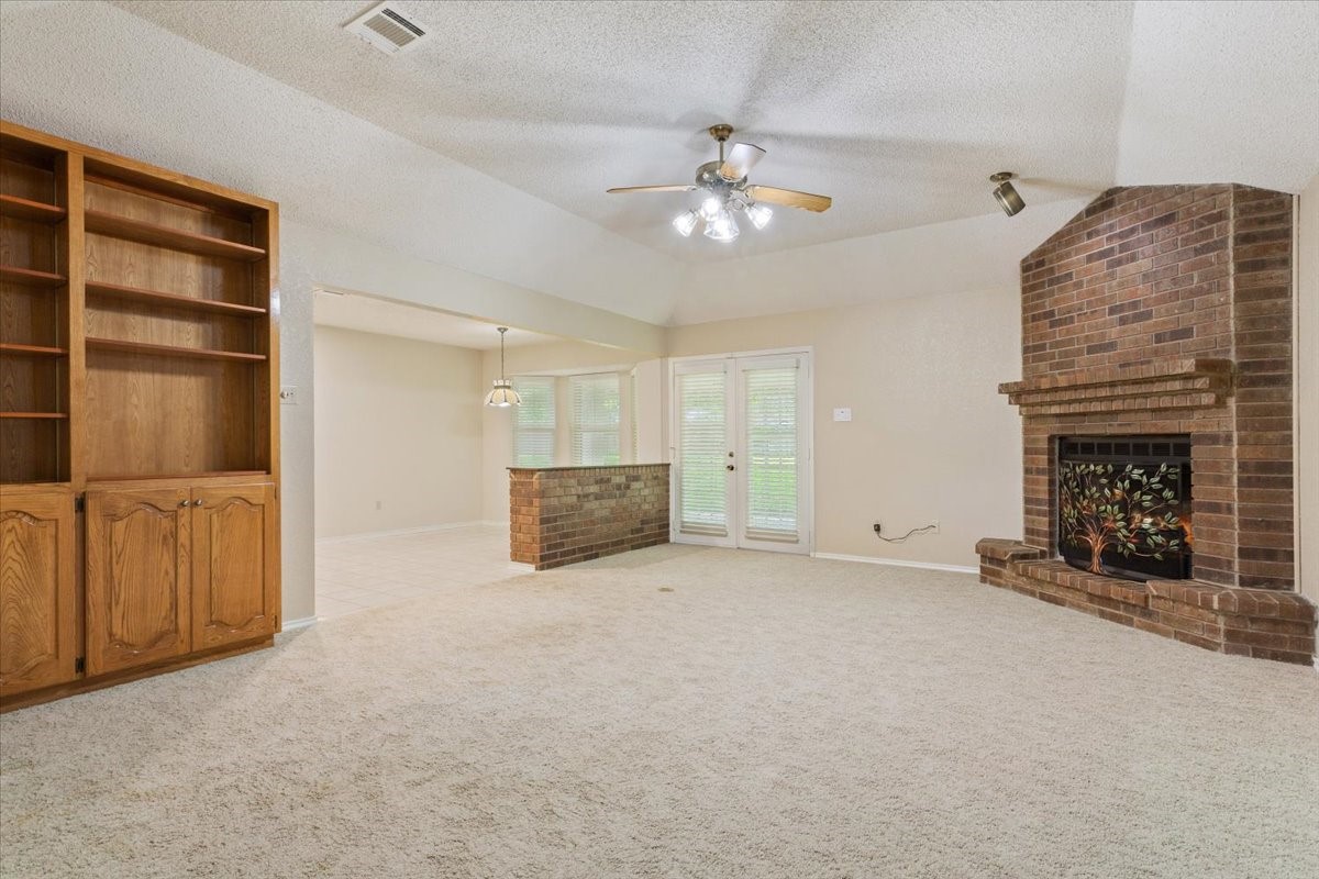 512 Dal Paso Drive, Robinson, TX, 76706