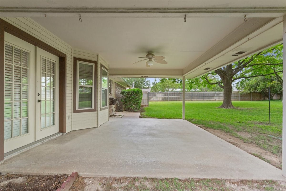512 Dal Paso Drive, Robinson, TX, 76706