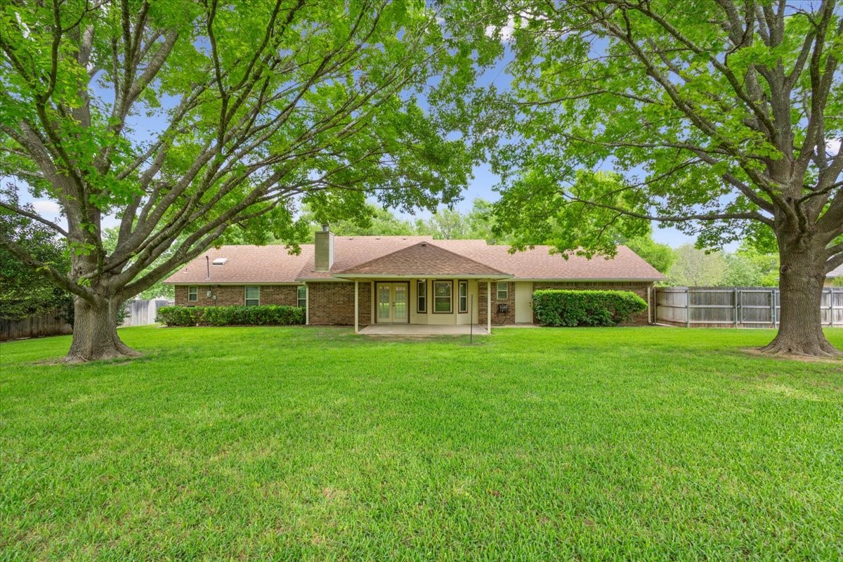 512 Dal Paso Drive, Robinson, TX, 76706