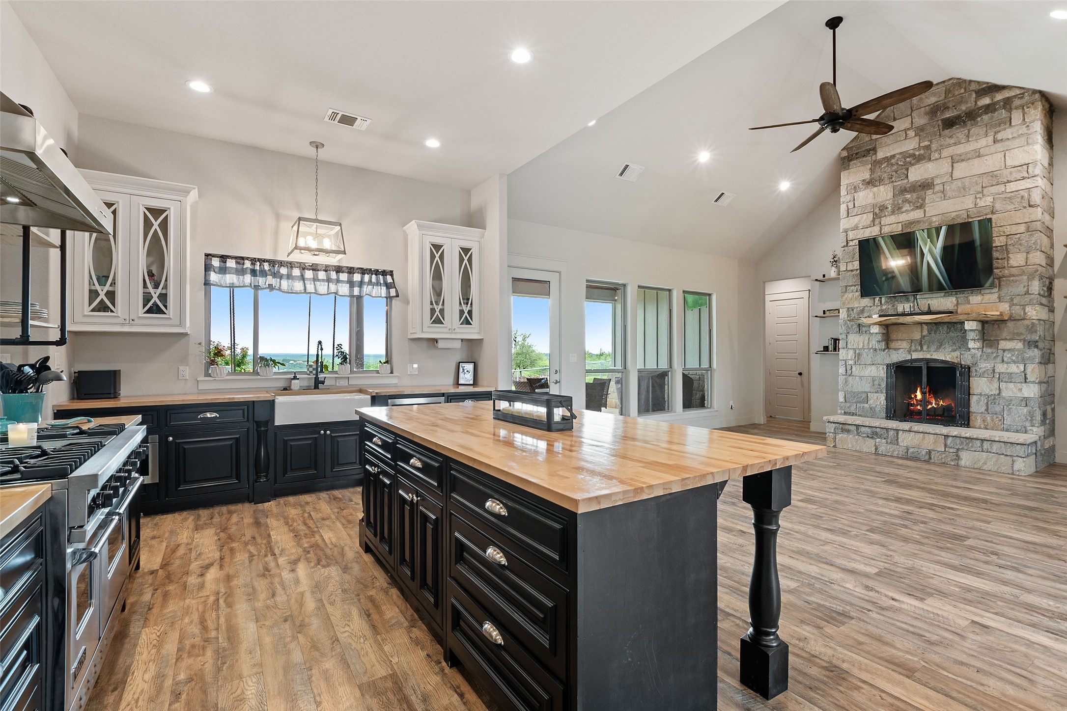 3017 Shooting Star Court, Graford, TX, 76449