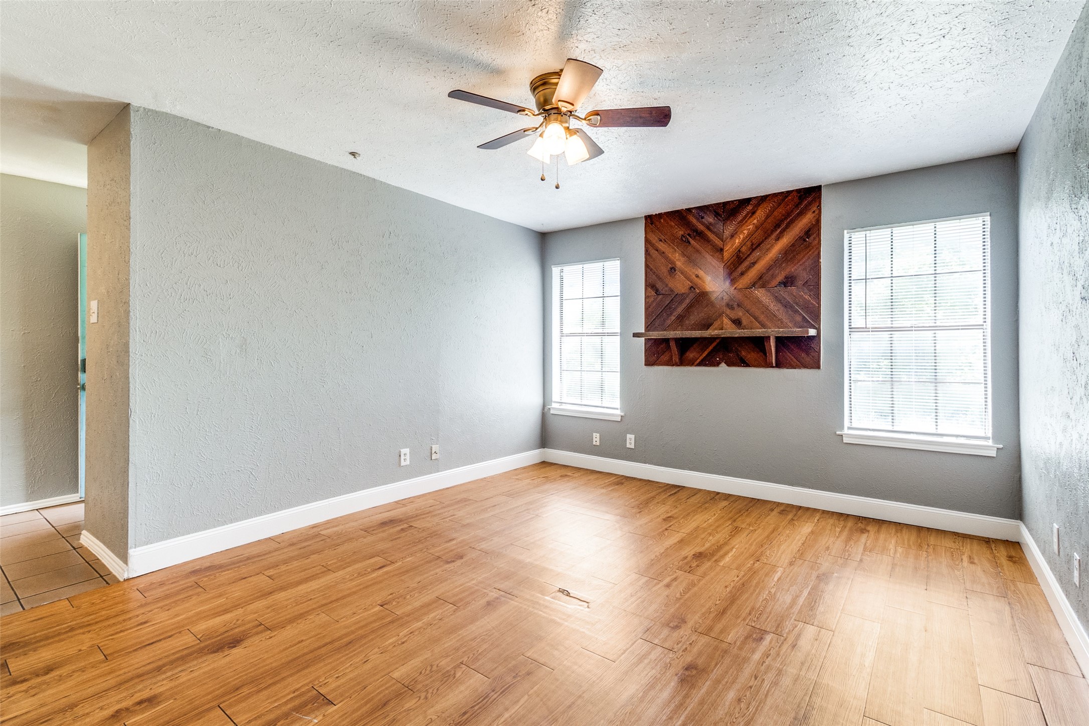 2354 Little Pocket Road UNIT&nbsp;B, Dallas, TX, 75228