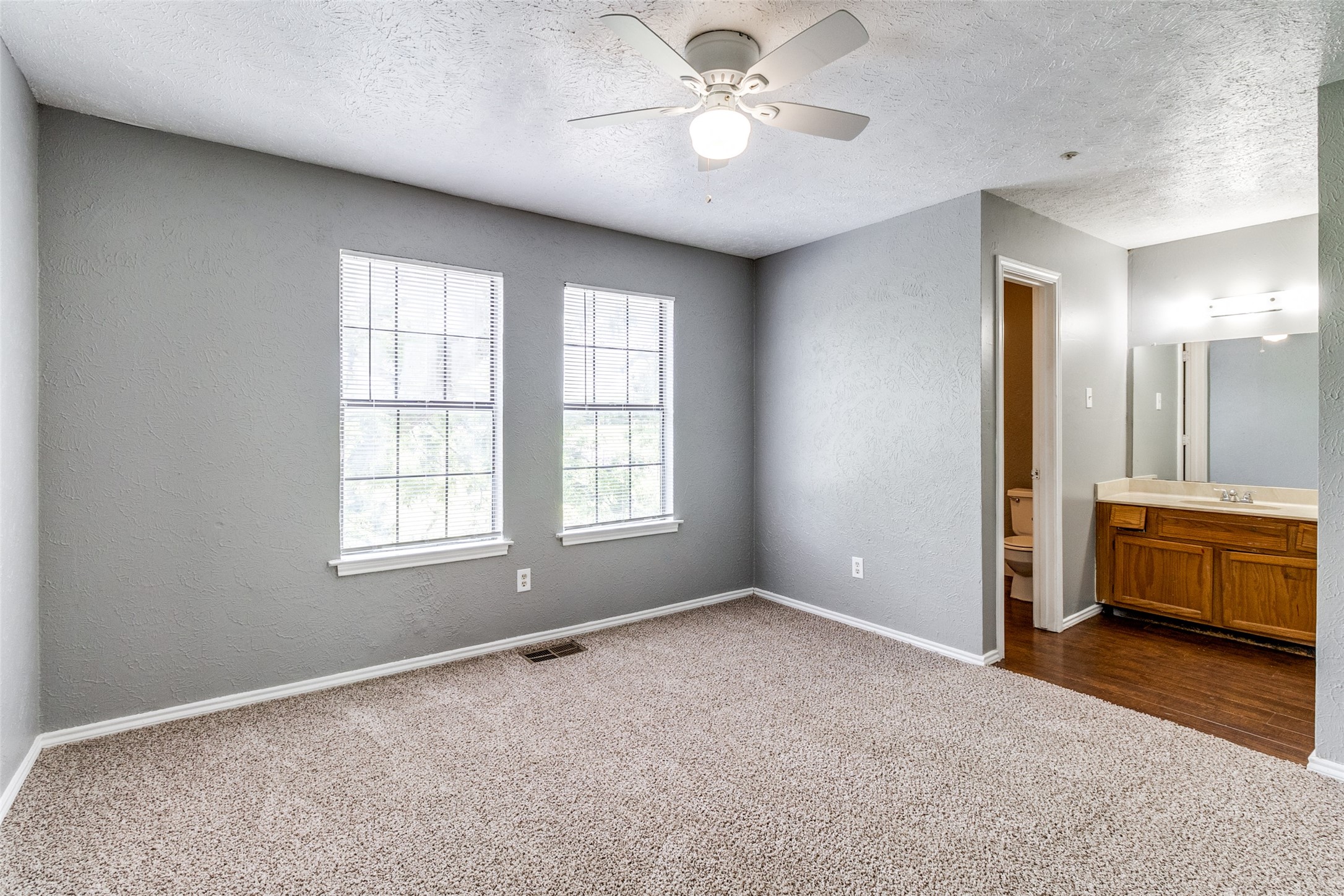 2354 Little Pocket Road UNIT&nbsp;B, Dallas, TX, 75228