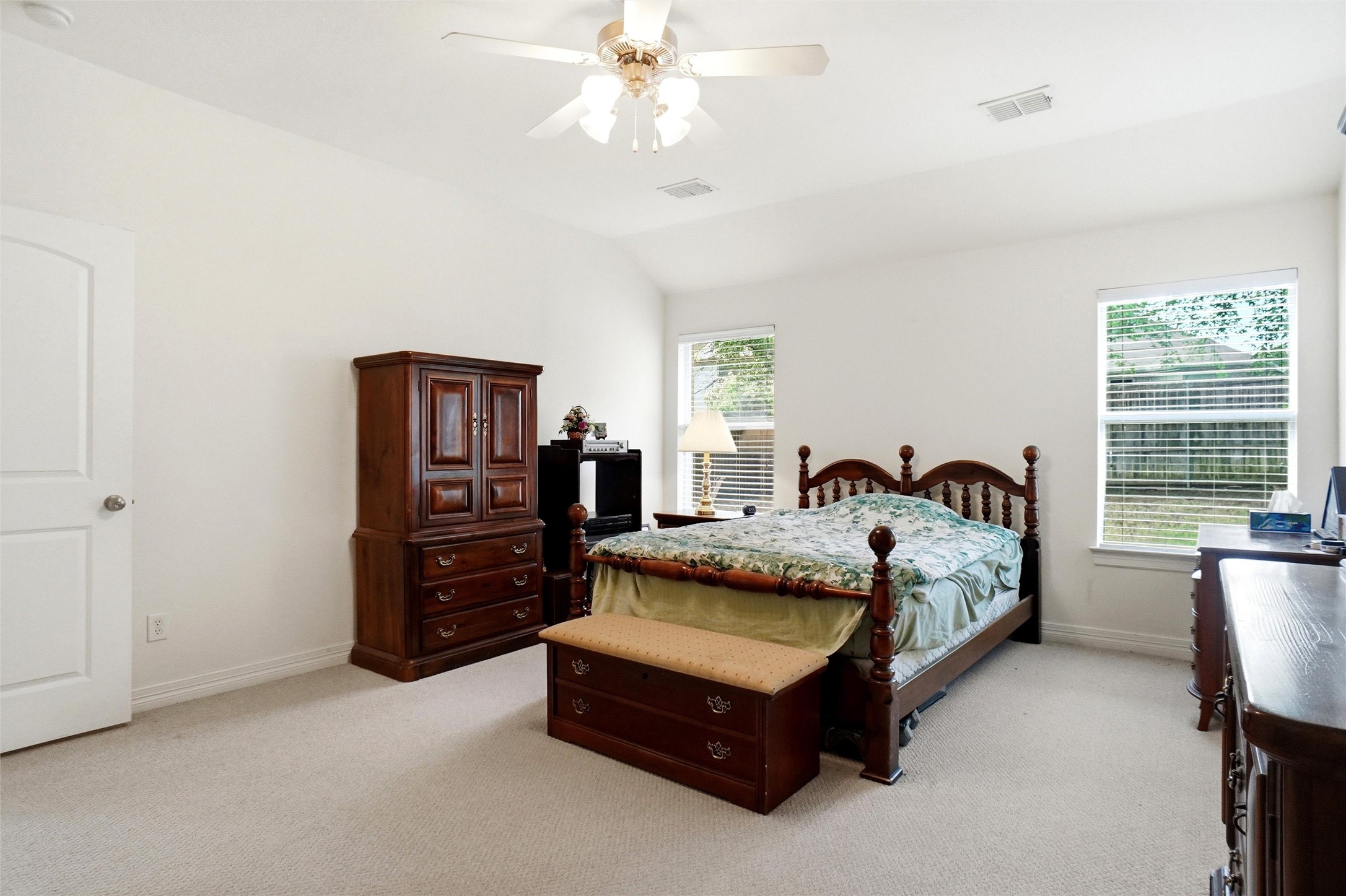 1904 Fairmount Park Drive, Denton, TX, 76210