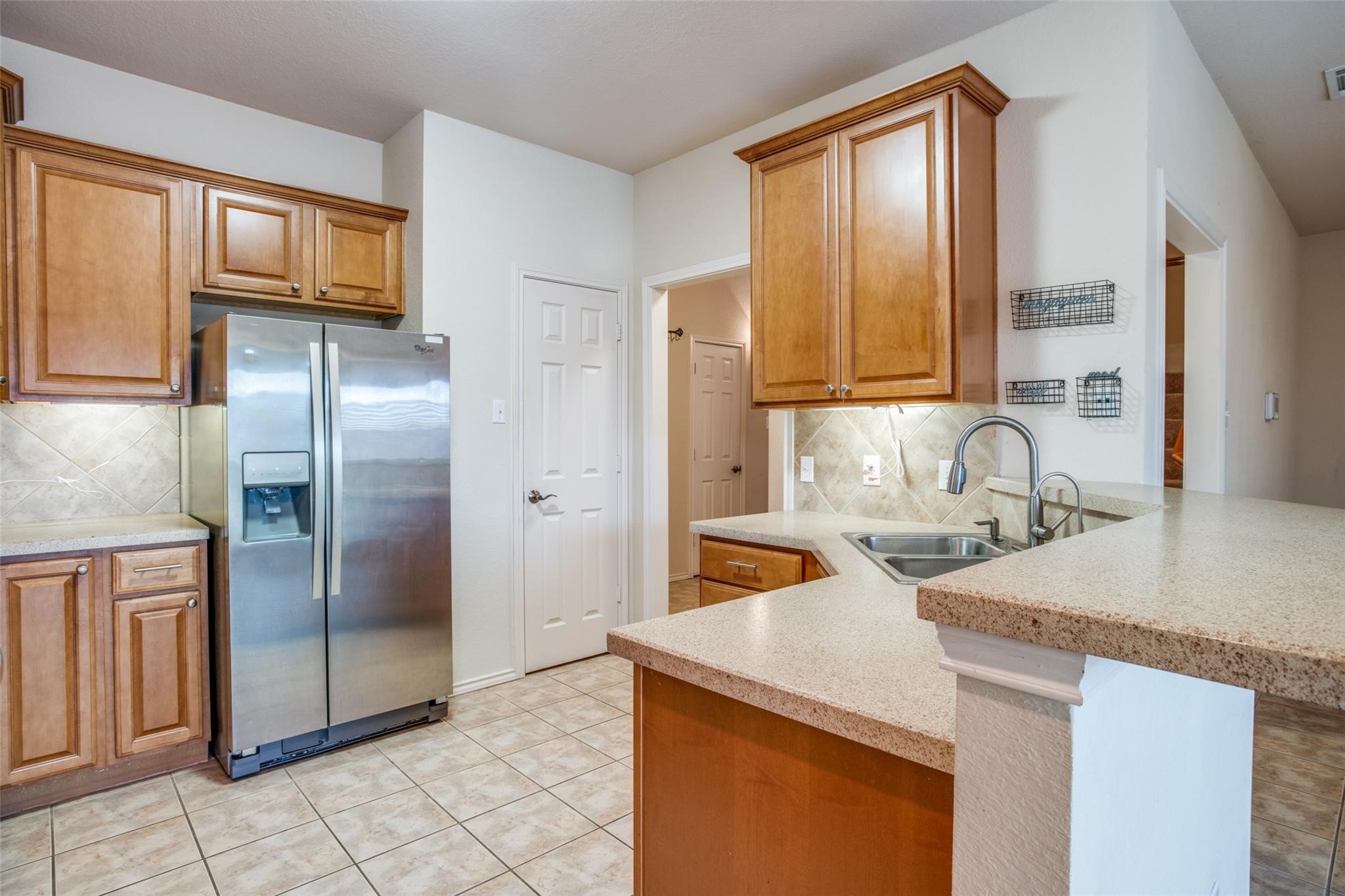 187 Castleridge Drive UNIT&nbsp;B, Little Elm, TX, 75068