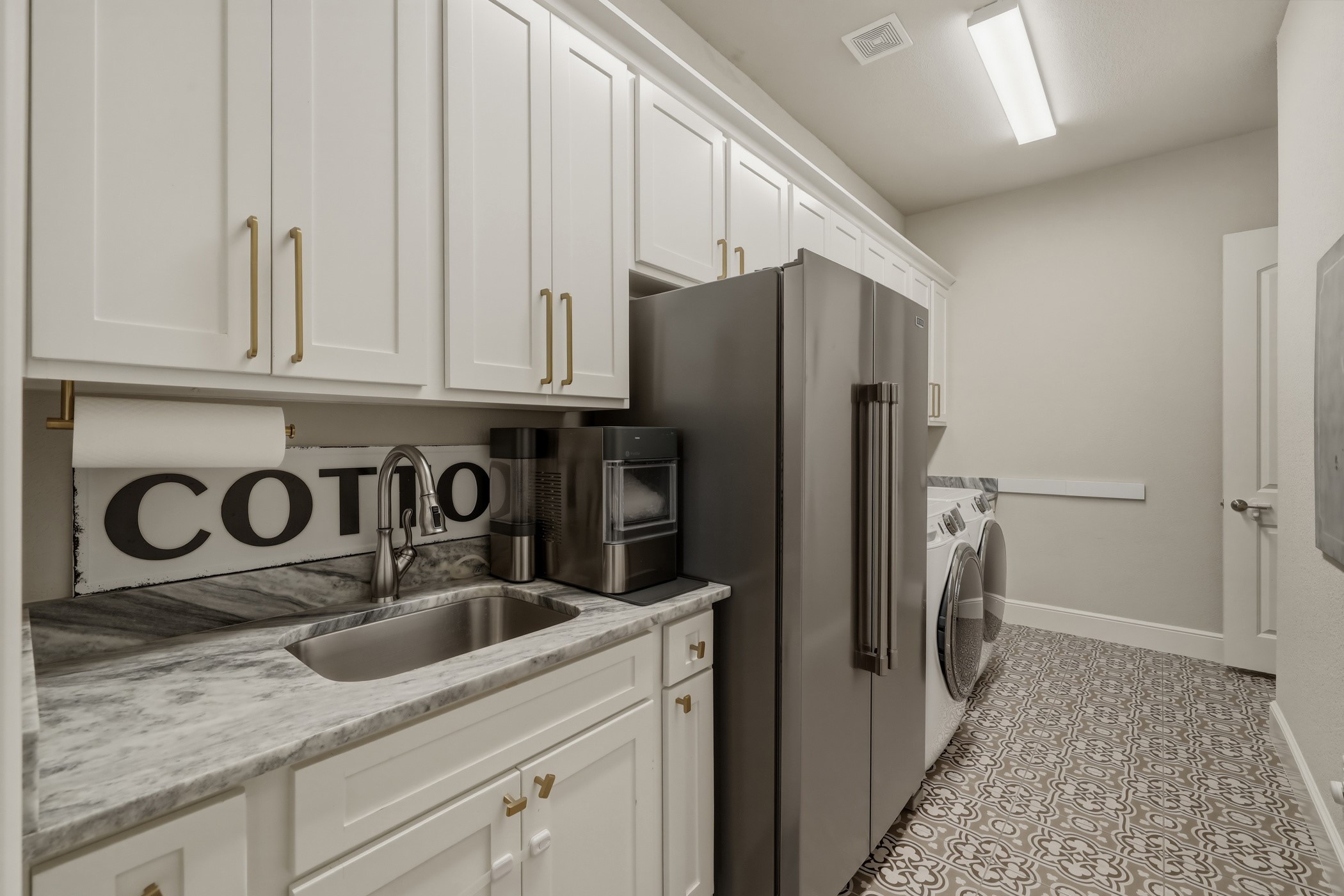 108 Bearclaw Circle, Aledo, TX, 76008