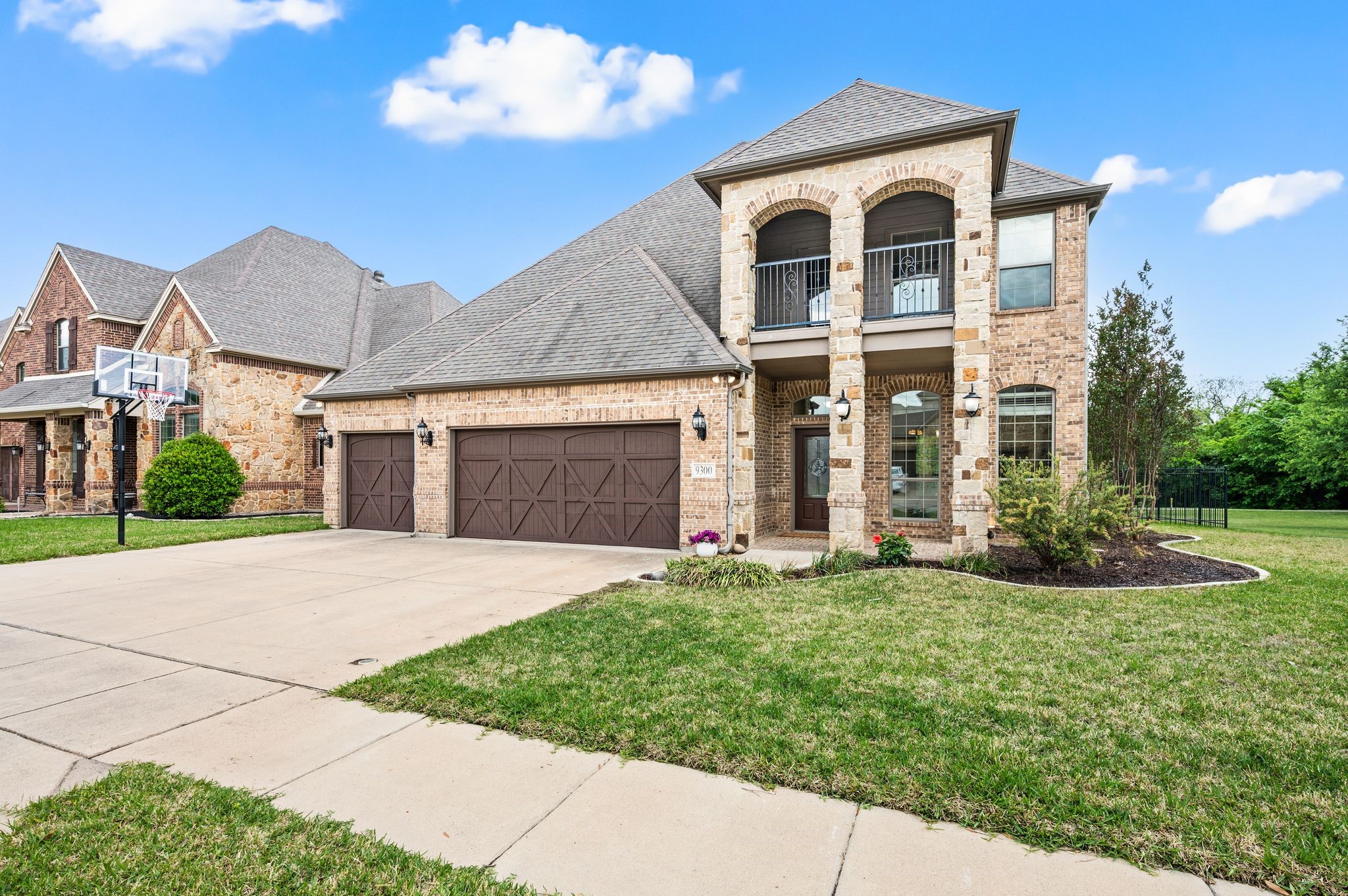 Property photo 02 of 9300 Wood Duck Drive Fort, Worth, TX 76118 | MLS #21231731