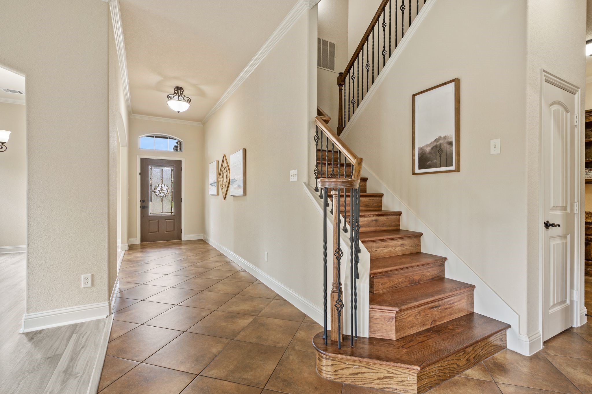 Property photo 03 of 9300 Wood Duck Drive Fort, Worth, TX 76118 | MLS #21231731