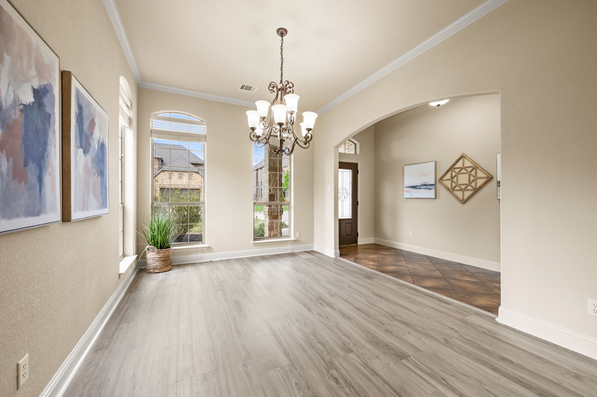 Property photo 04 of 9300 Wood Duck Drive Fort, Worth, TX 76118 | MLS #21231731