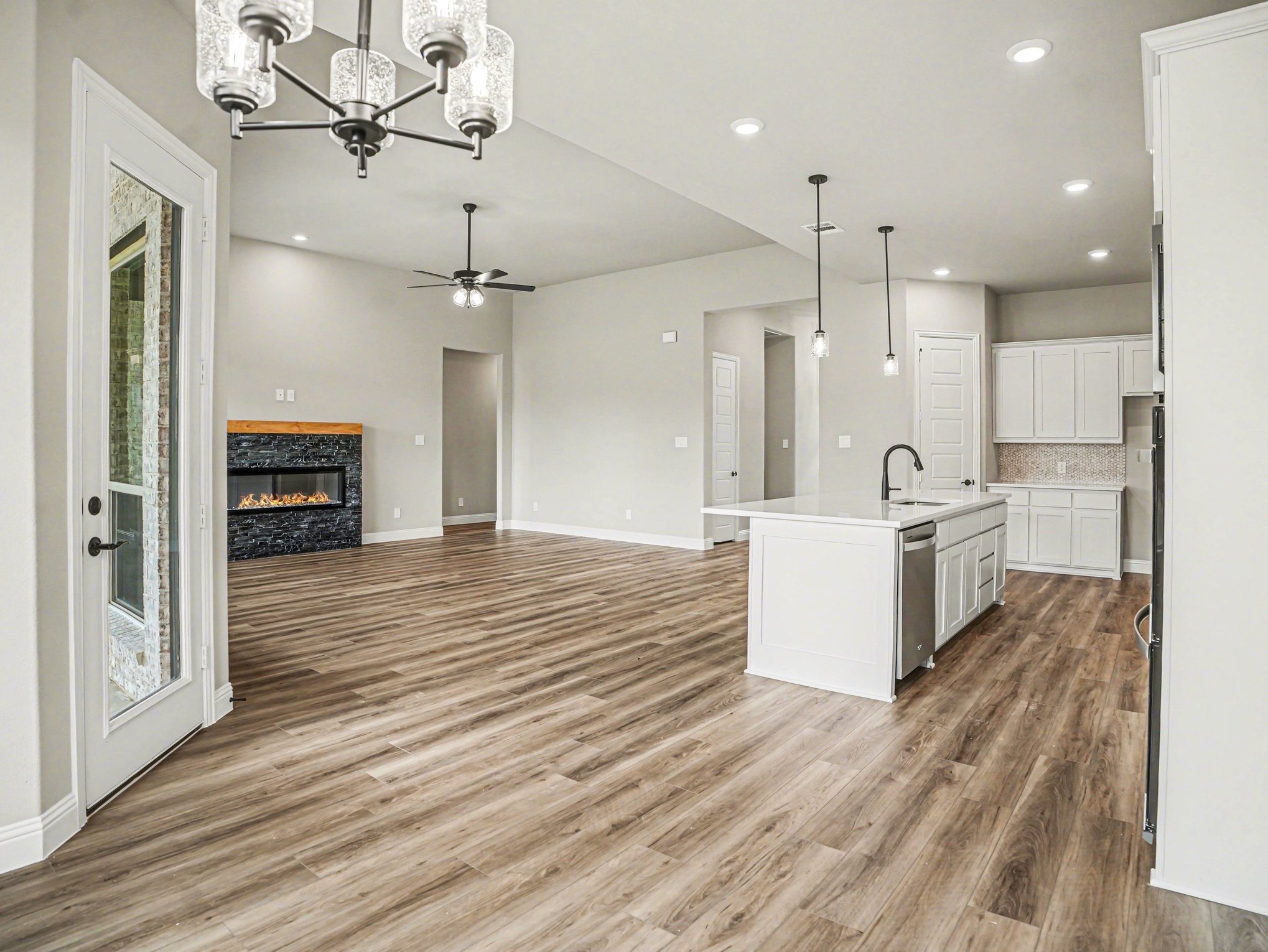 6830 Southrock Drive, Midlothian, TX, 76065