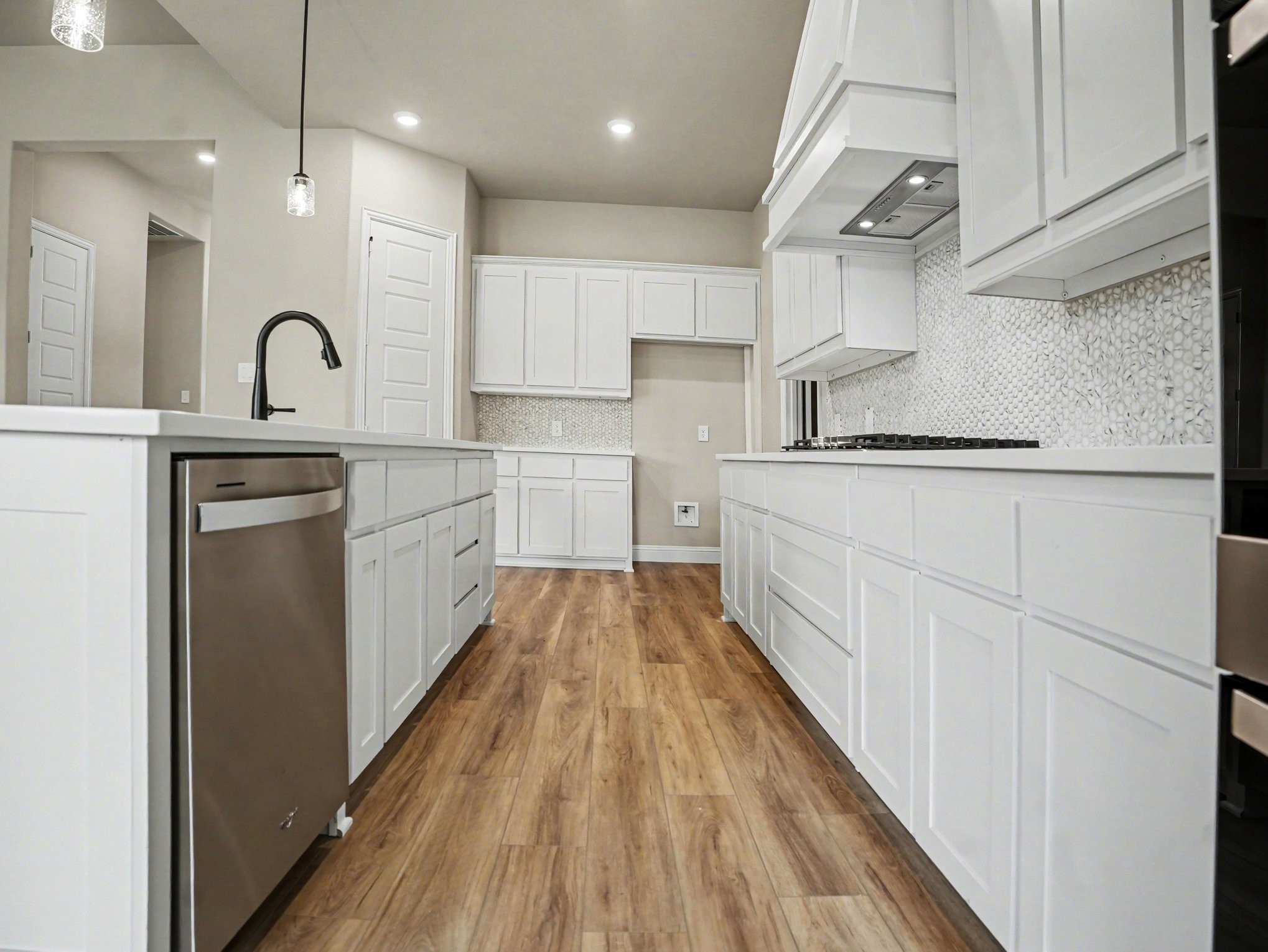6830 Southrock Drive, Midlothian, TX, 76065