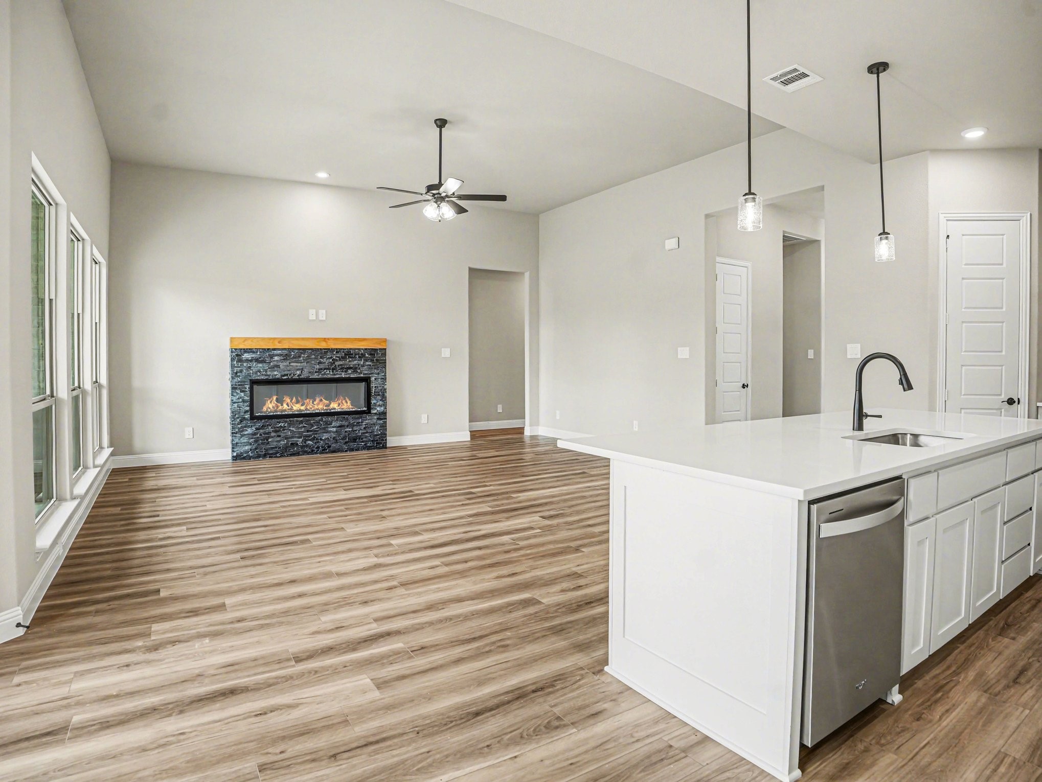 6830 Southrock Drive, Midlothian, TX, 76065