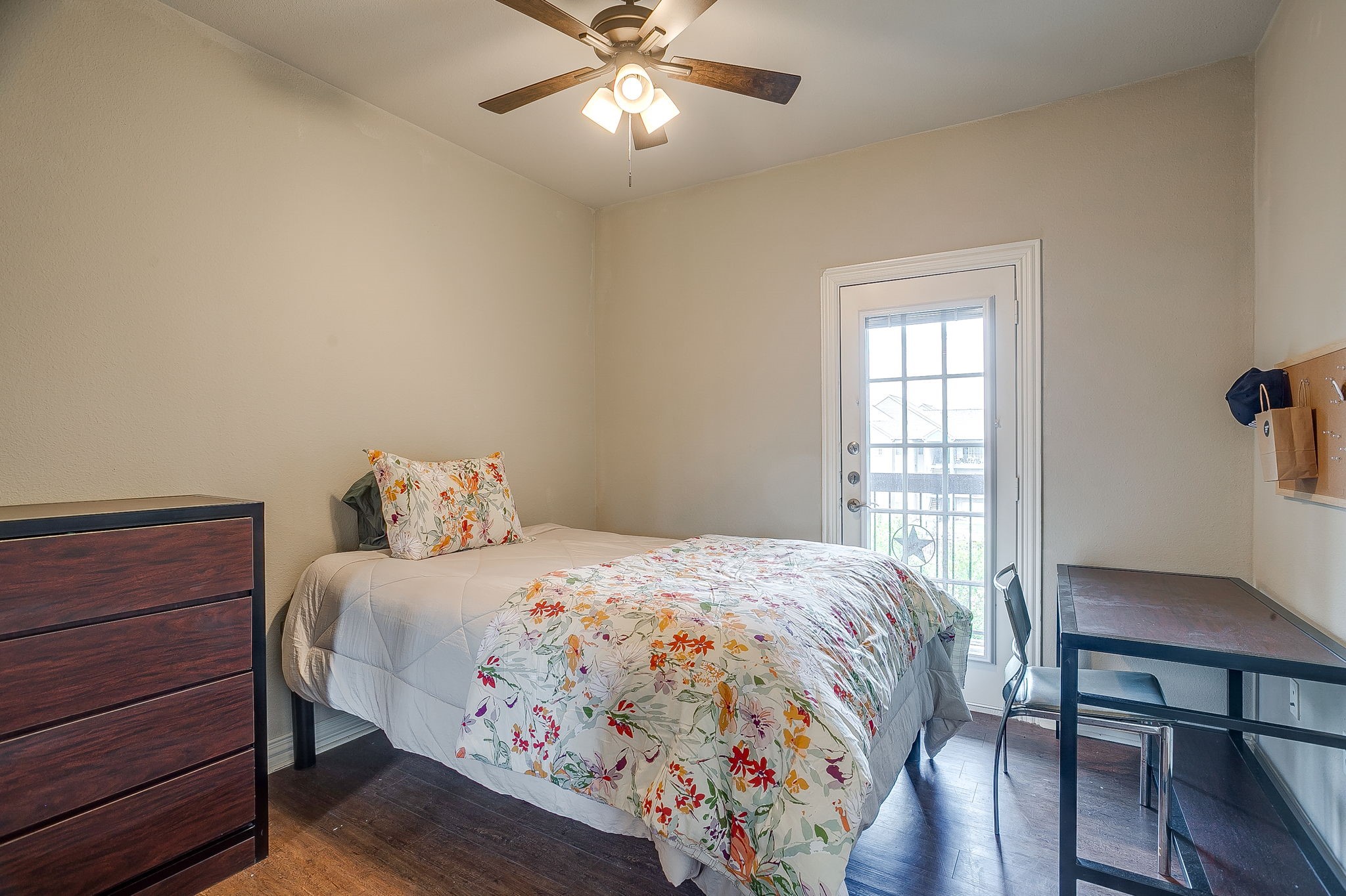 2410 S 2nd Street, Waco, TX, 76706