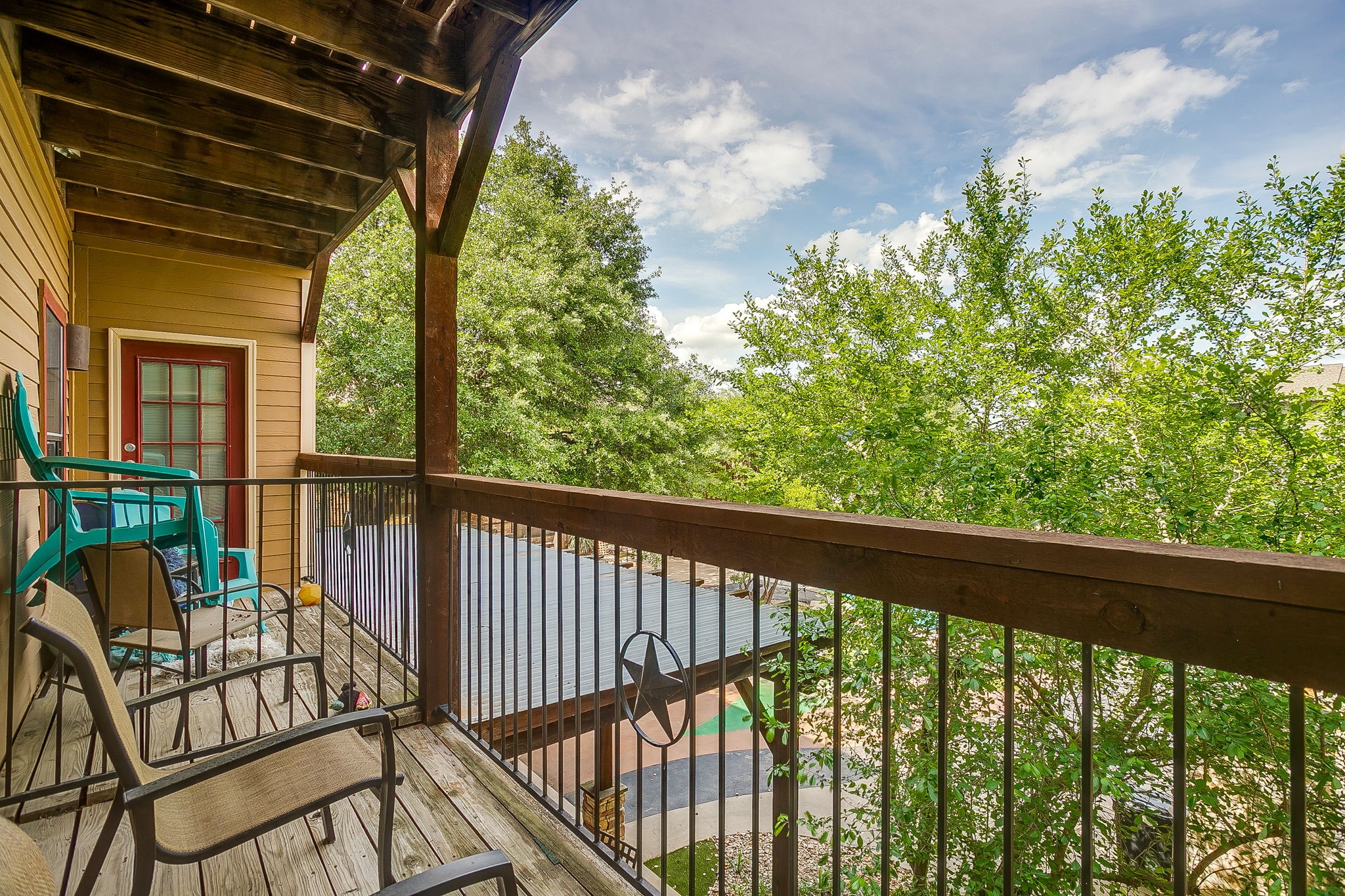 2410 S 2nd Street, Waco, TX, 76706