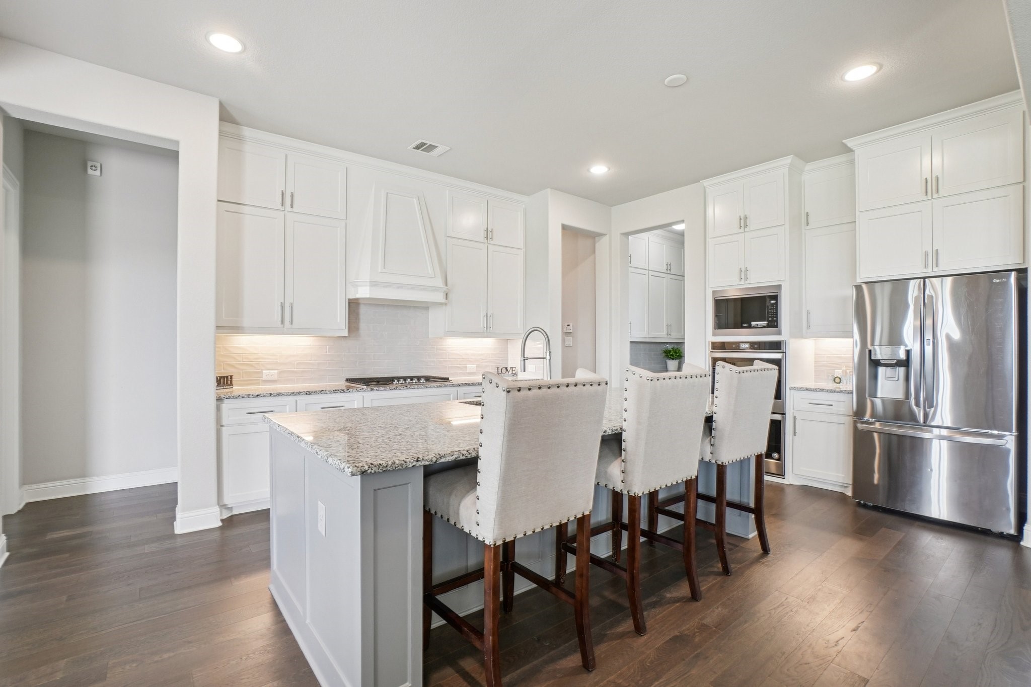 8230 Palmer Lane, Waxahachie, TX, 75167