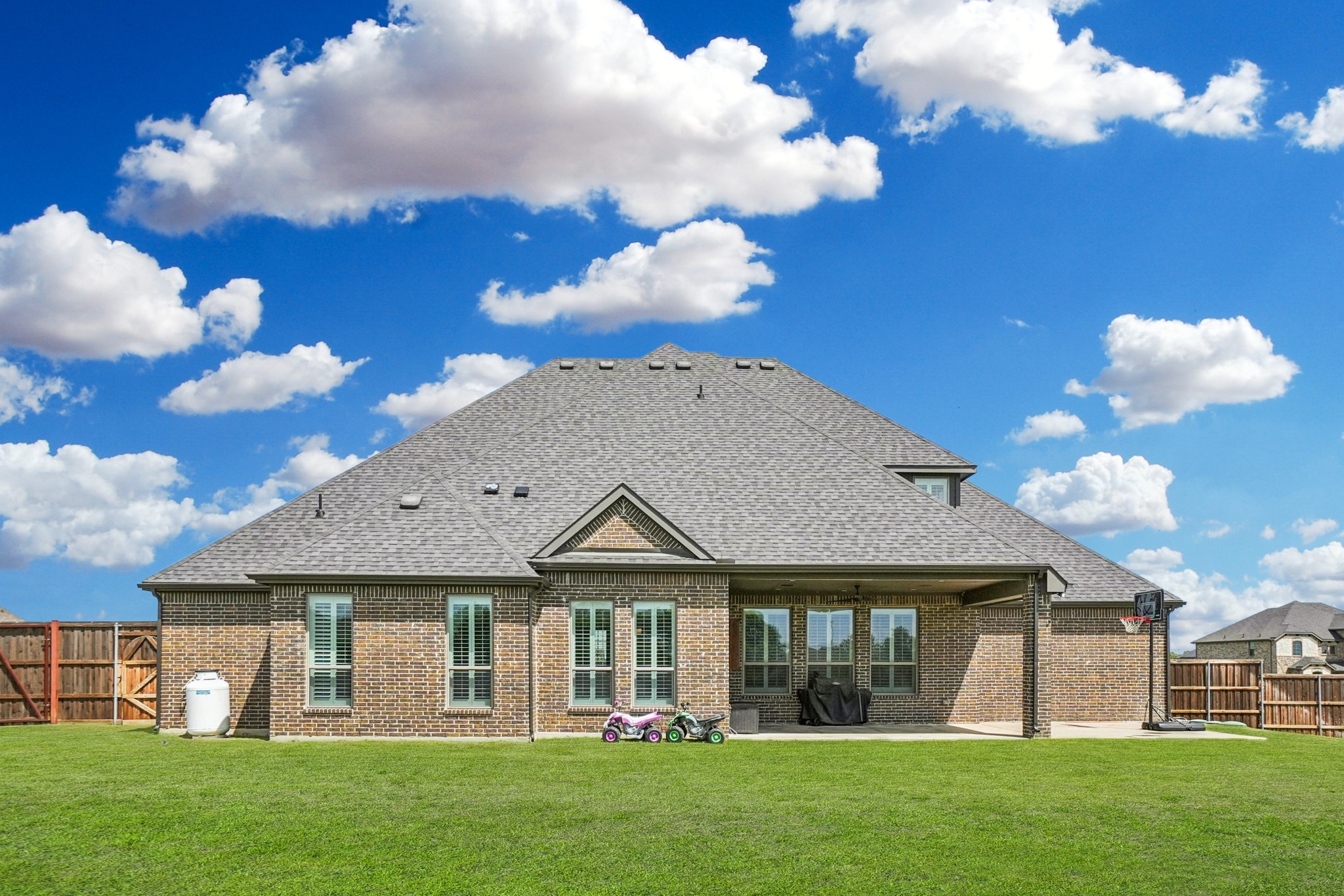 8230 Palmer Lane, Waxahachie, TX, 75167
