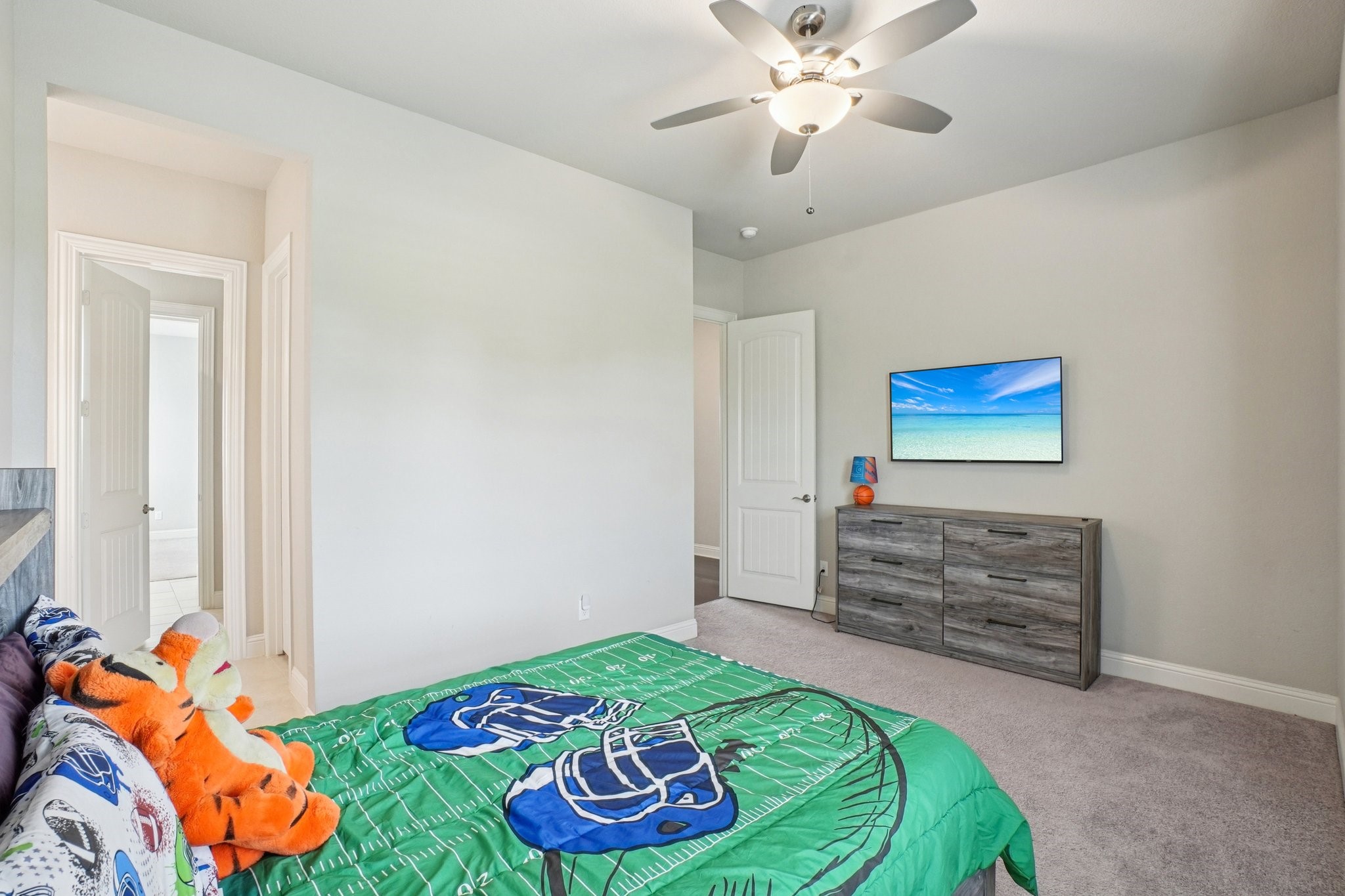 8230 Palmer Lane, Waxahachie, TX, 75167