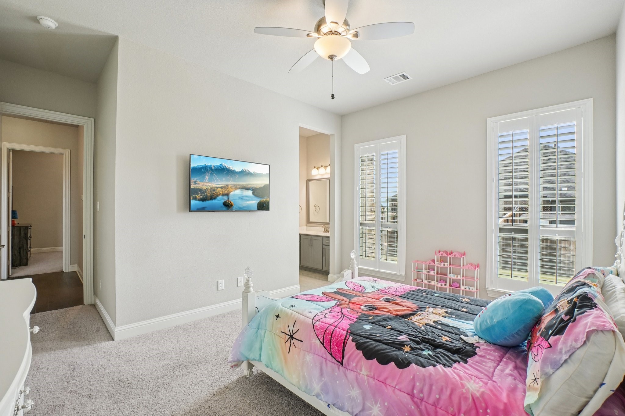 8230 Palmer Lane, Waxahachie, TX, 75167