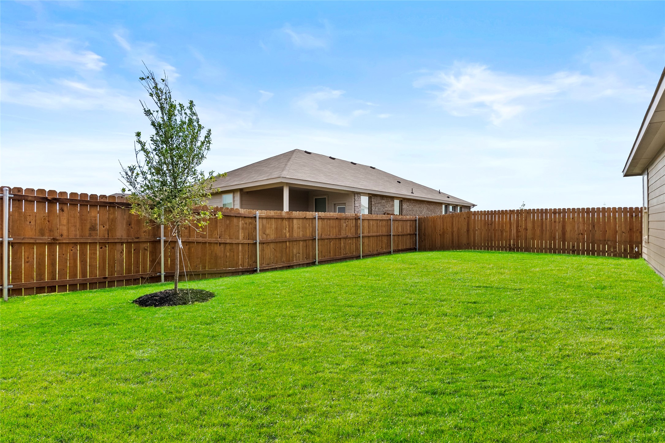 9741 Mcclane Farm Drive, Crowley, TX, 76036