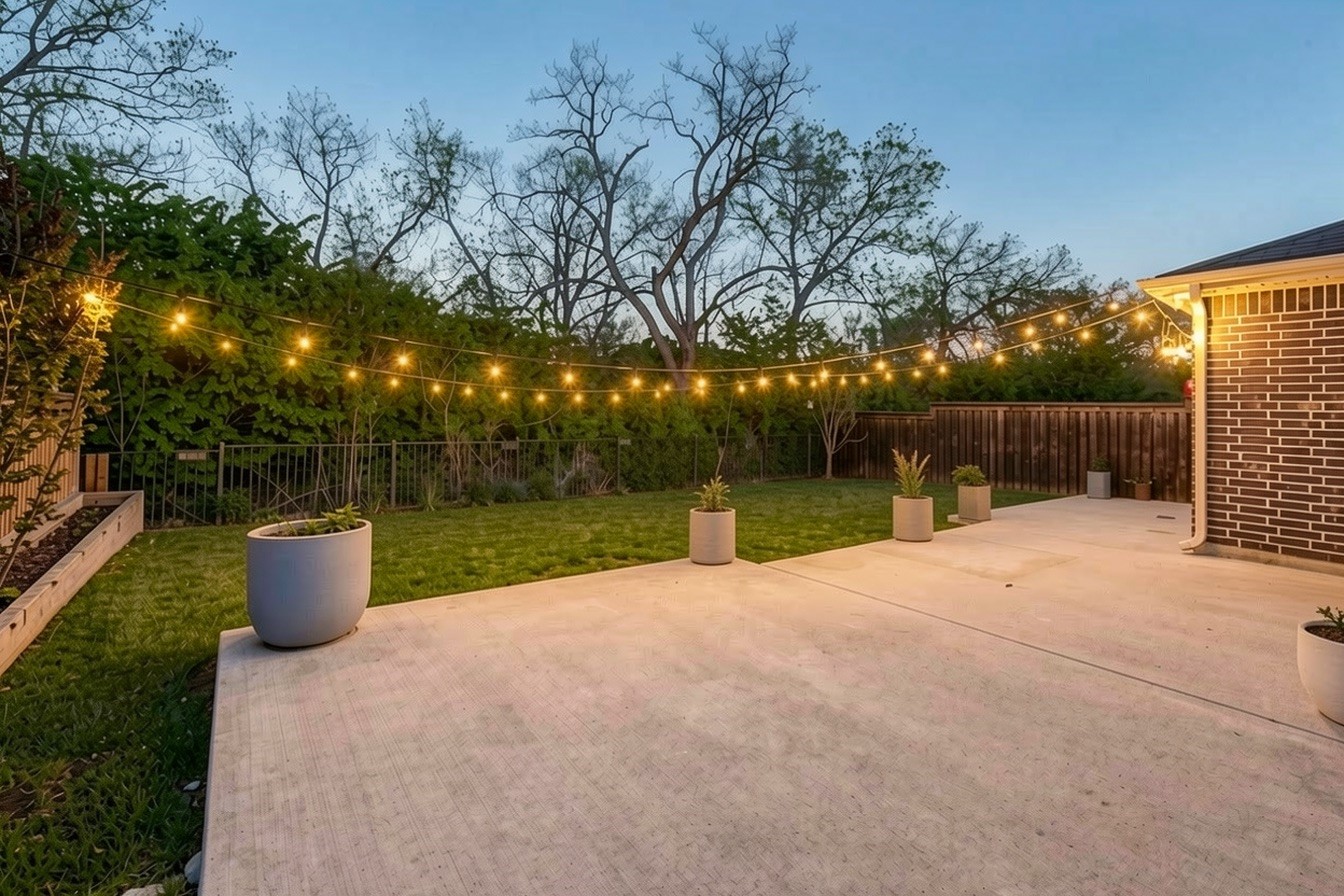 2070 Alamandine Avenue, Cross Roads, TX, 76227