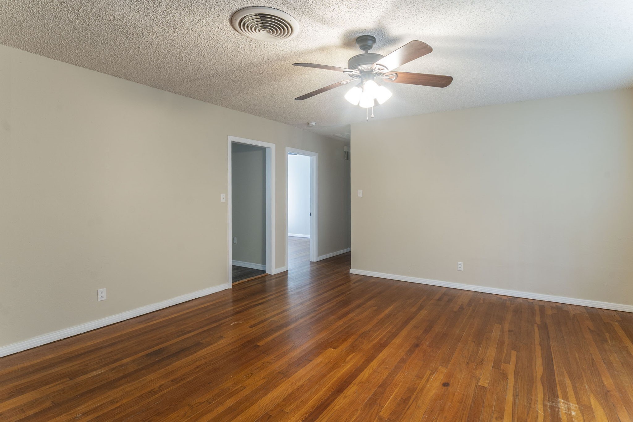 3128 Ray Drive, Haltom City, TX, 76117