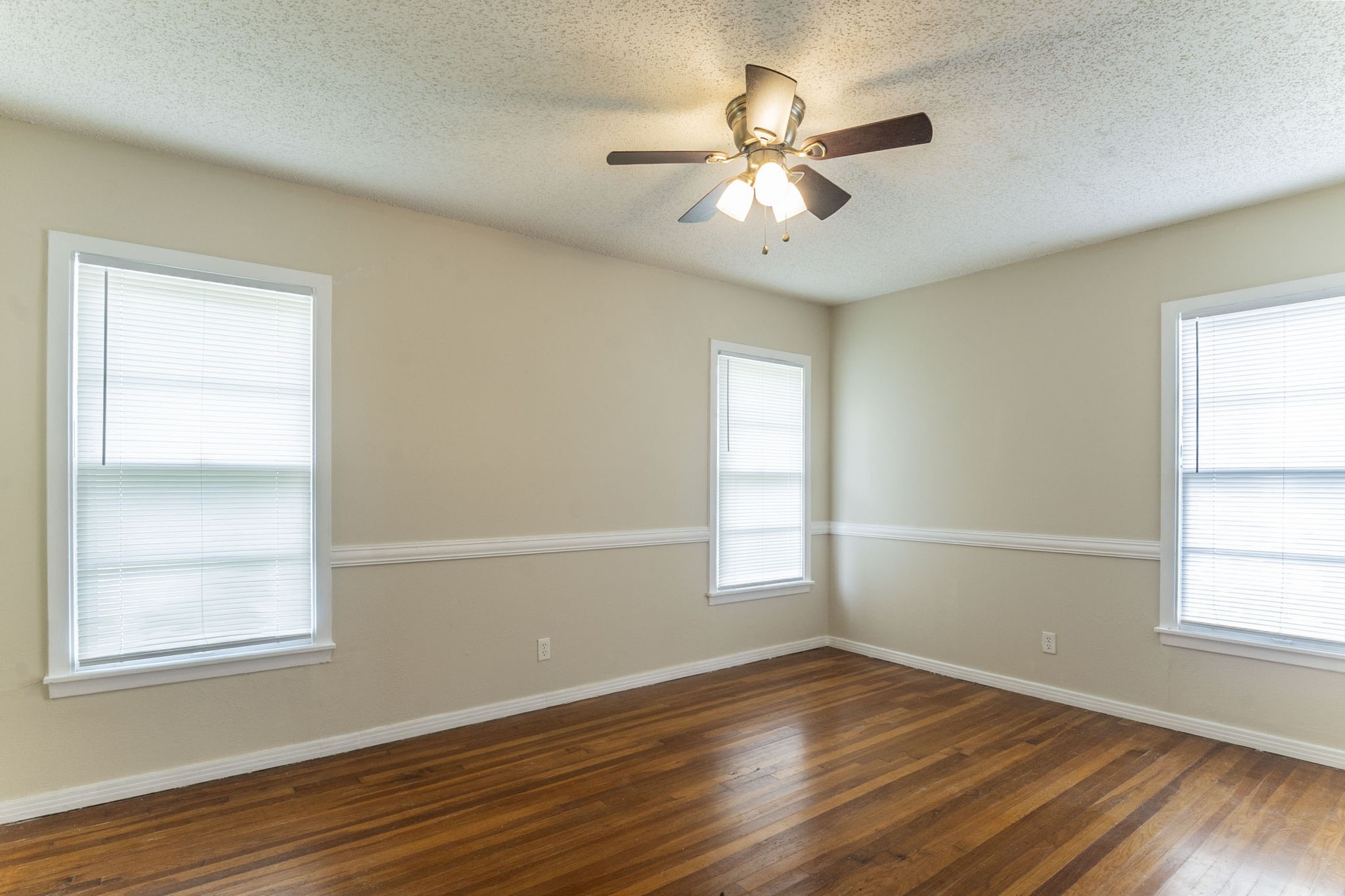 3128 Ray Drive, Haltom City, TX, 76117
