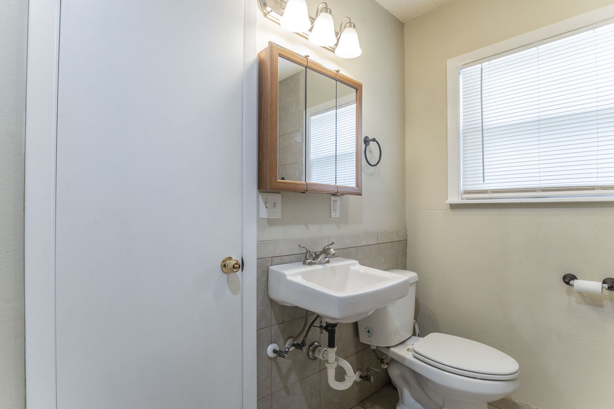 3128 Ray Drive, Haltom City, TX, 76117