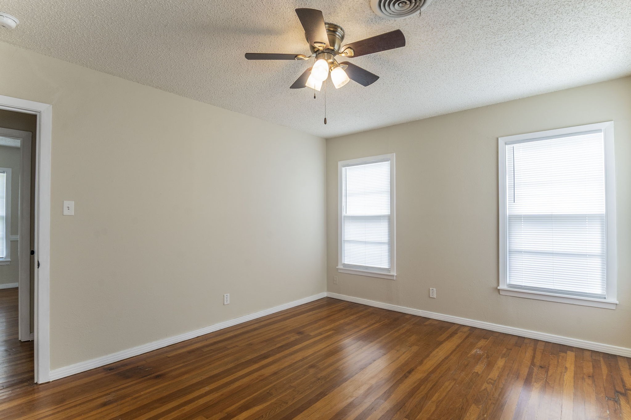 3128 Ray Drive, Haltom City, TX, 76117