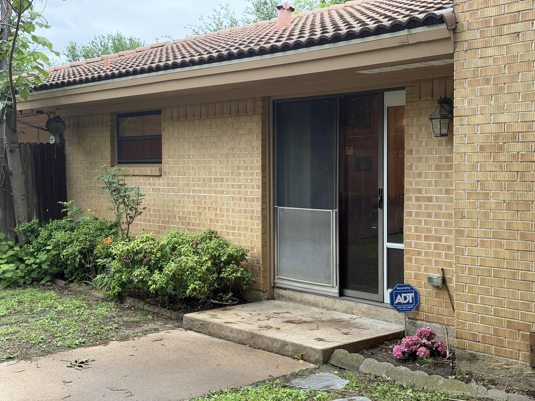 126 Sanders Place, Irving, TX, 75062