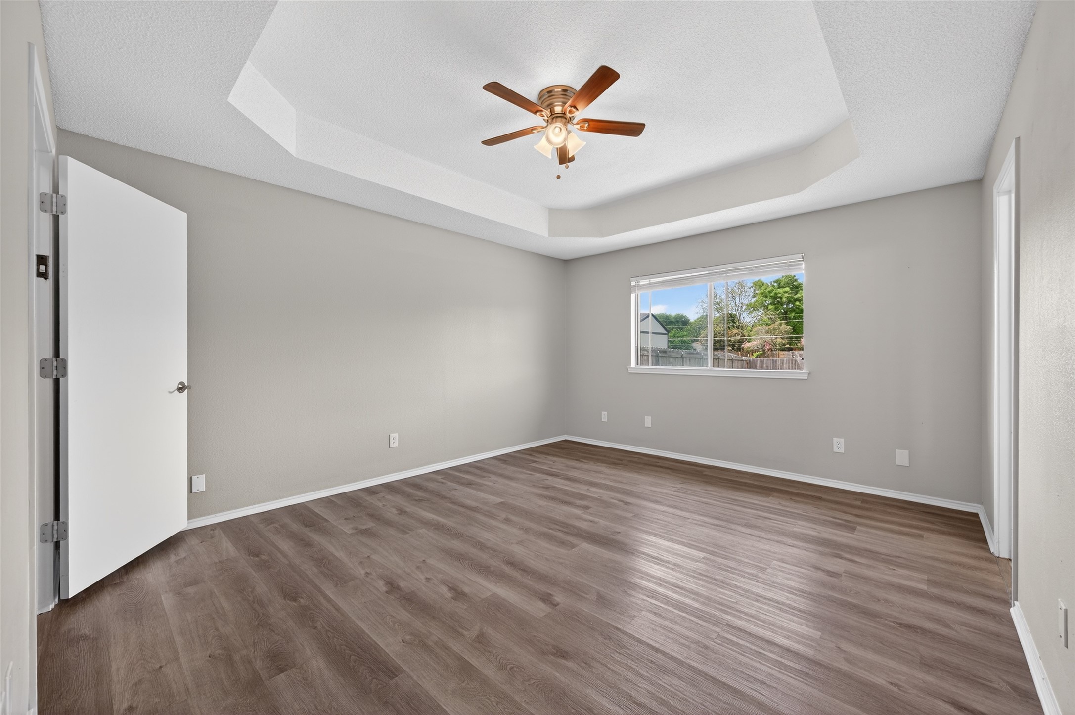 6637 Whitley Road, Watauga, TX, 76148