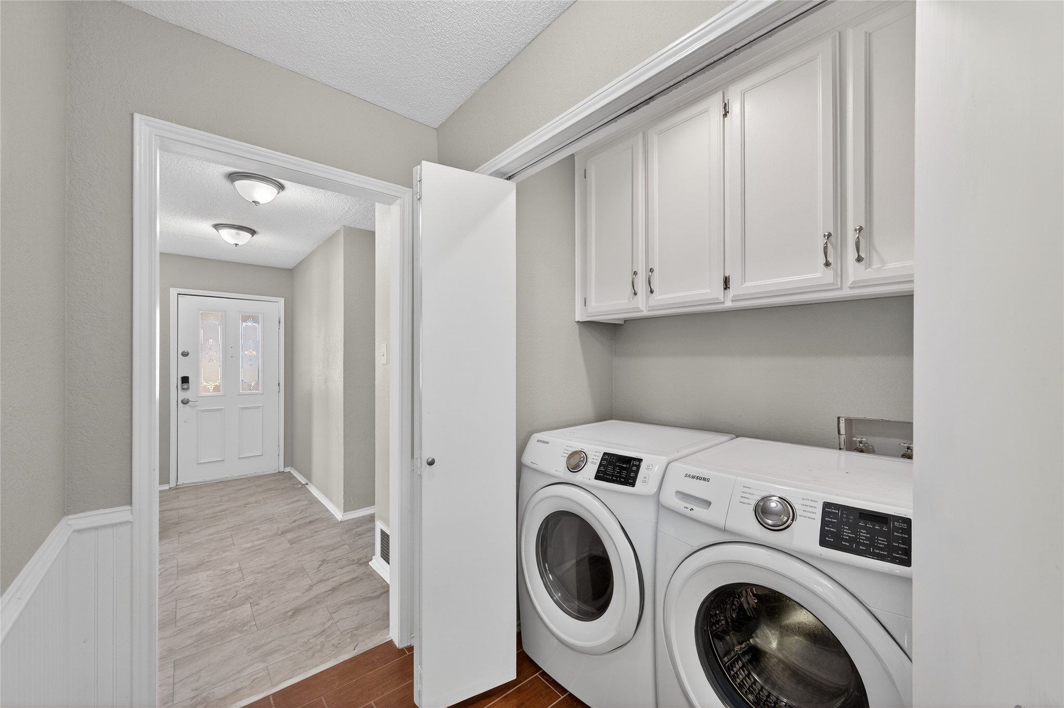 6637 Whitley Road, Watauga, TX, 76148