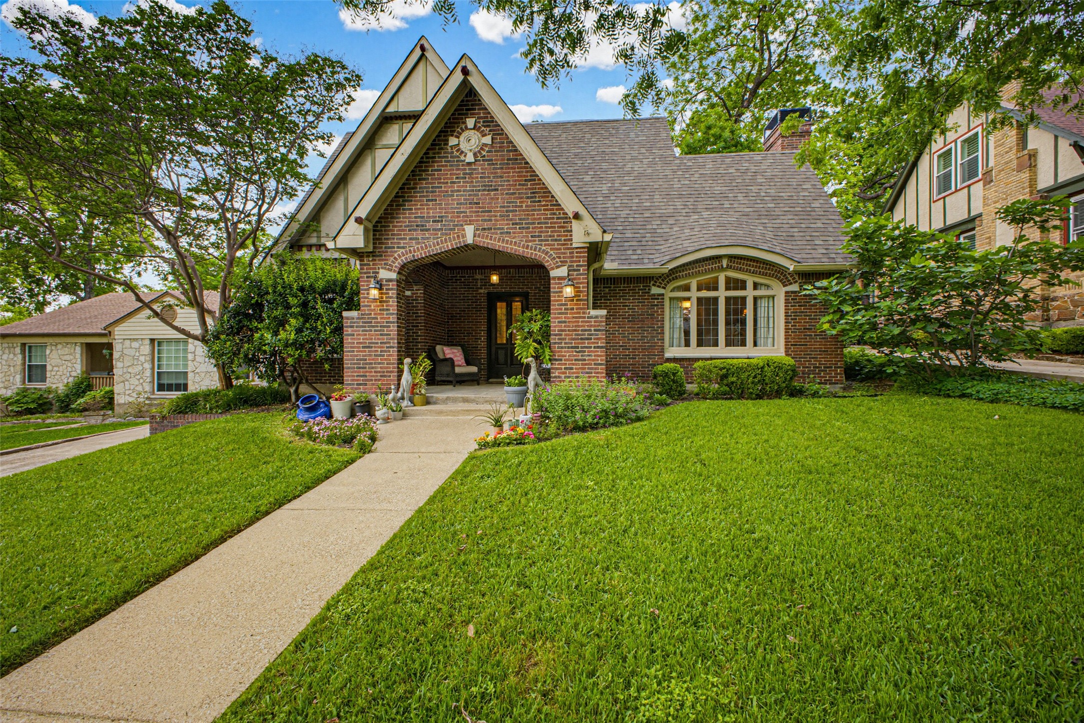 1123 Clermont Avenue, Dallas, TX, 75223