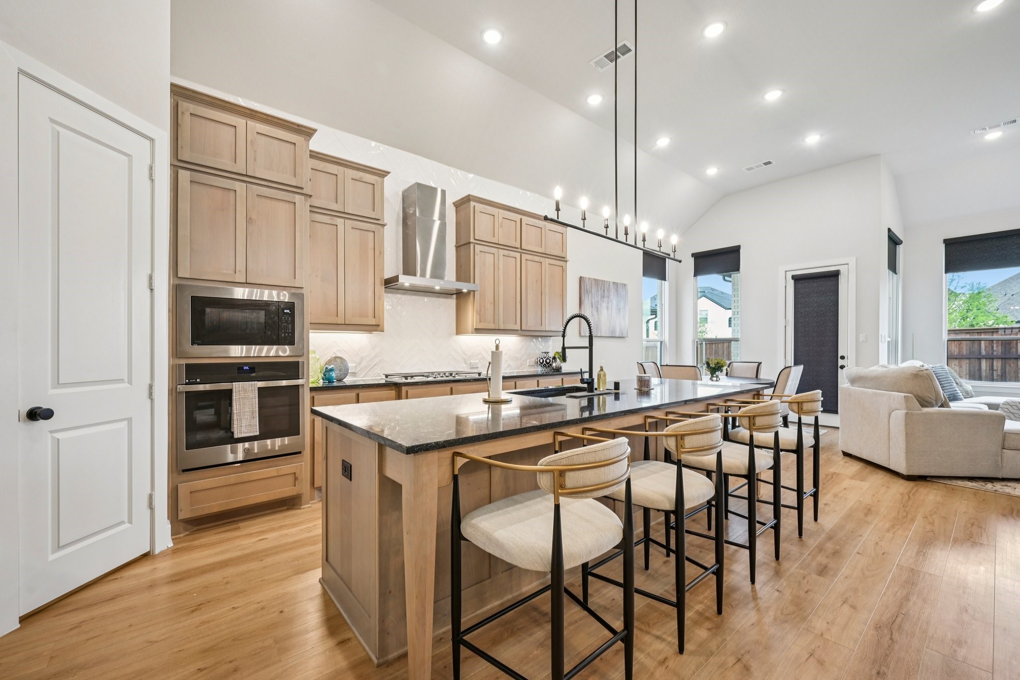 704 Colt Drive, Aubrey, TX, 76227