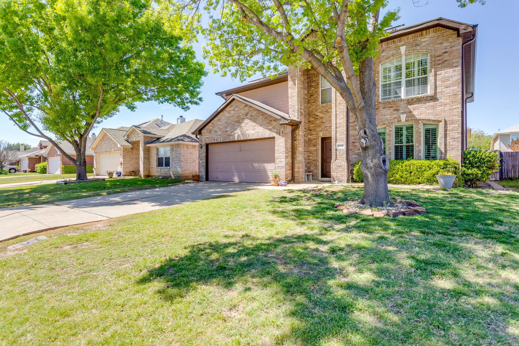 4816 Sleepy Ridge Circle, Fort Worth, TX, 76133