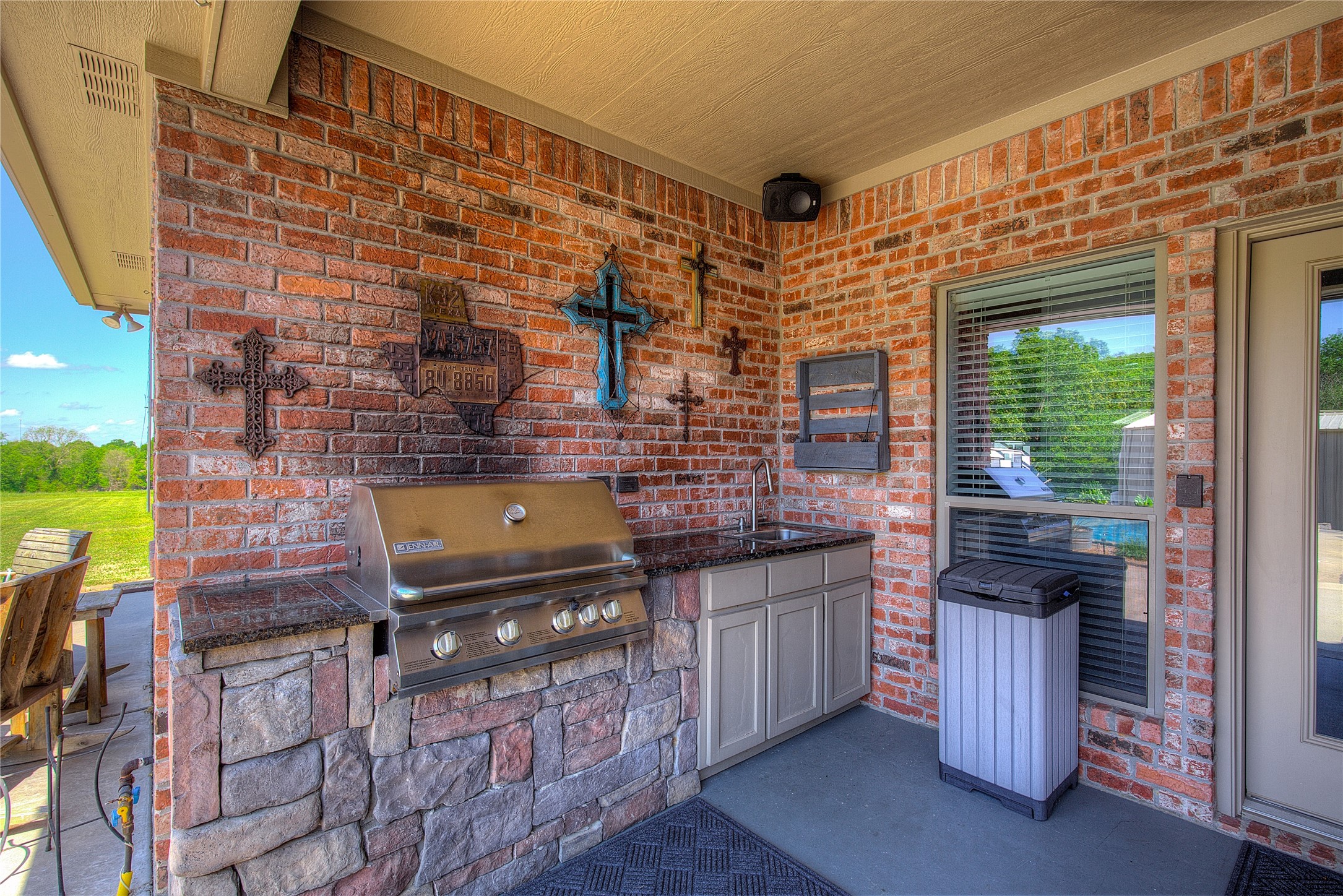 690 County Road 3020, Mount Vernon, TX, 75457