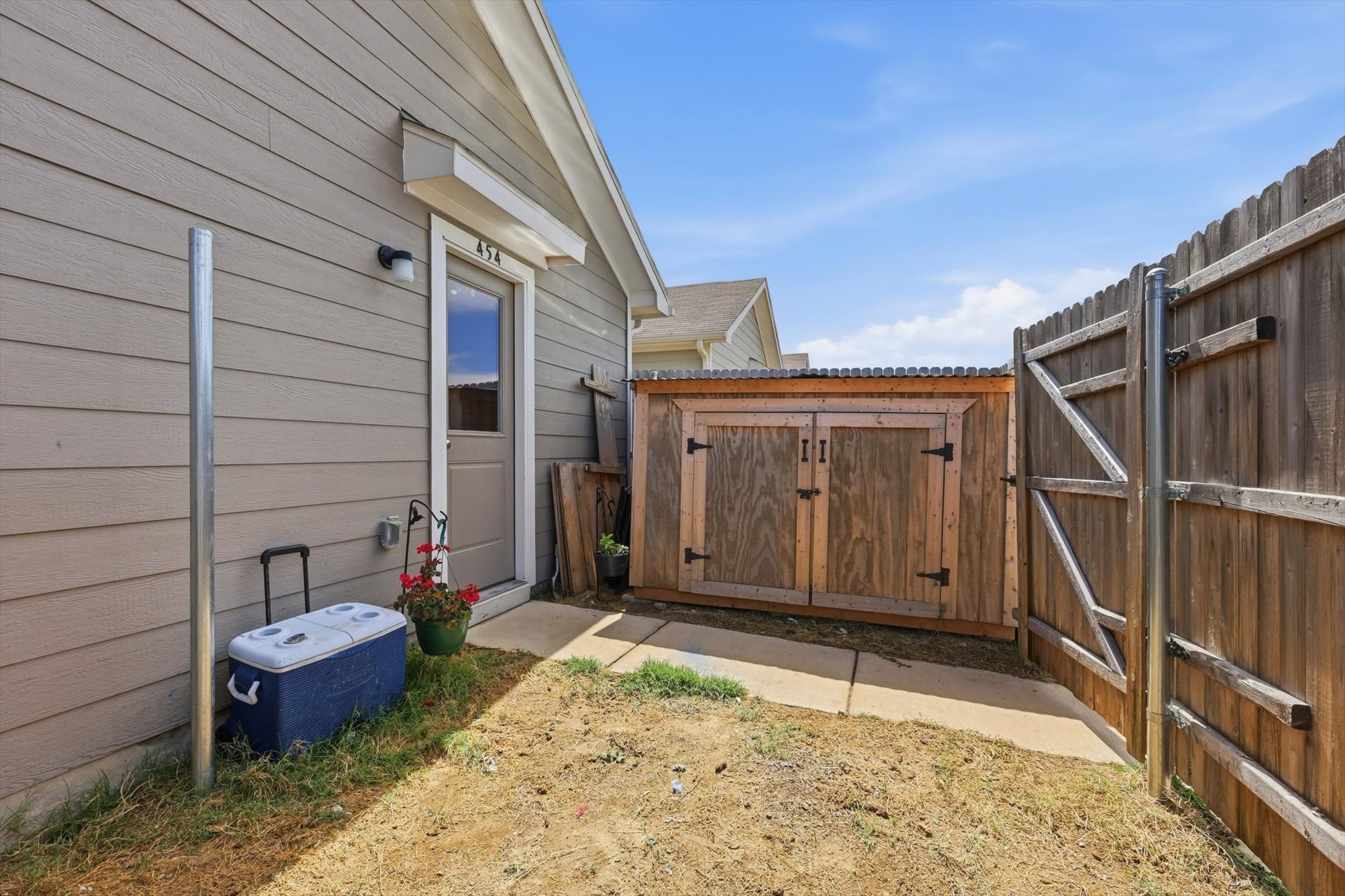454 Eagle Wind Way, Ferris, TX, 75125