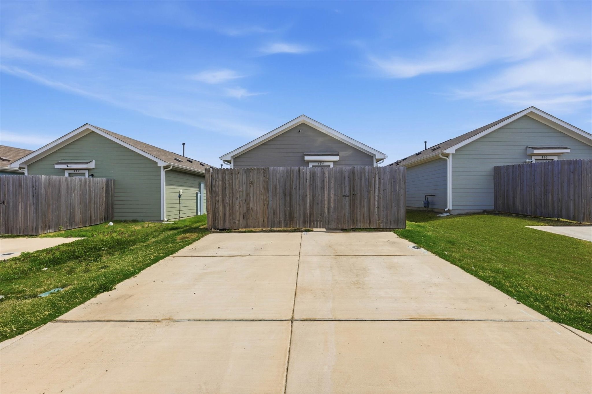 454 Eagle Wind Way, Ferris, TX, 75125