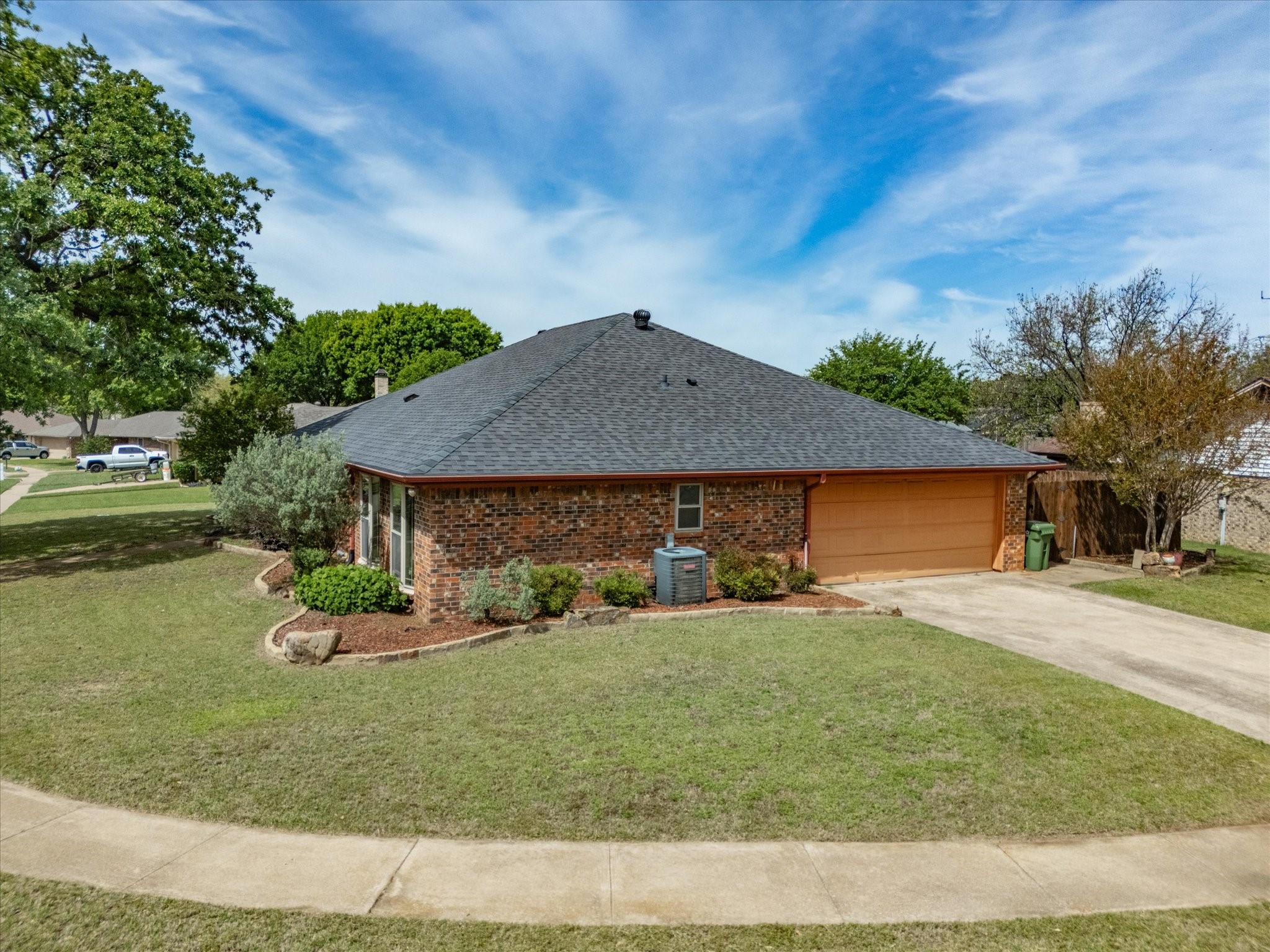 2801 Meadow Creek, Bedford, TX, 76021