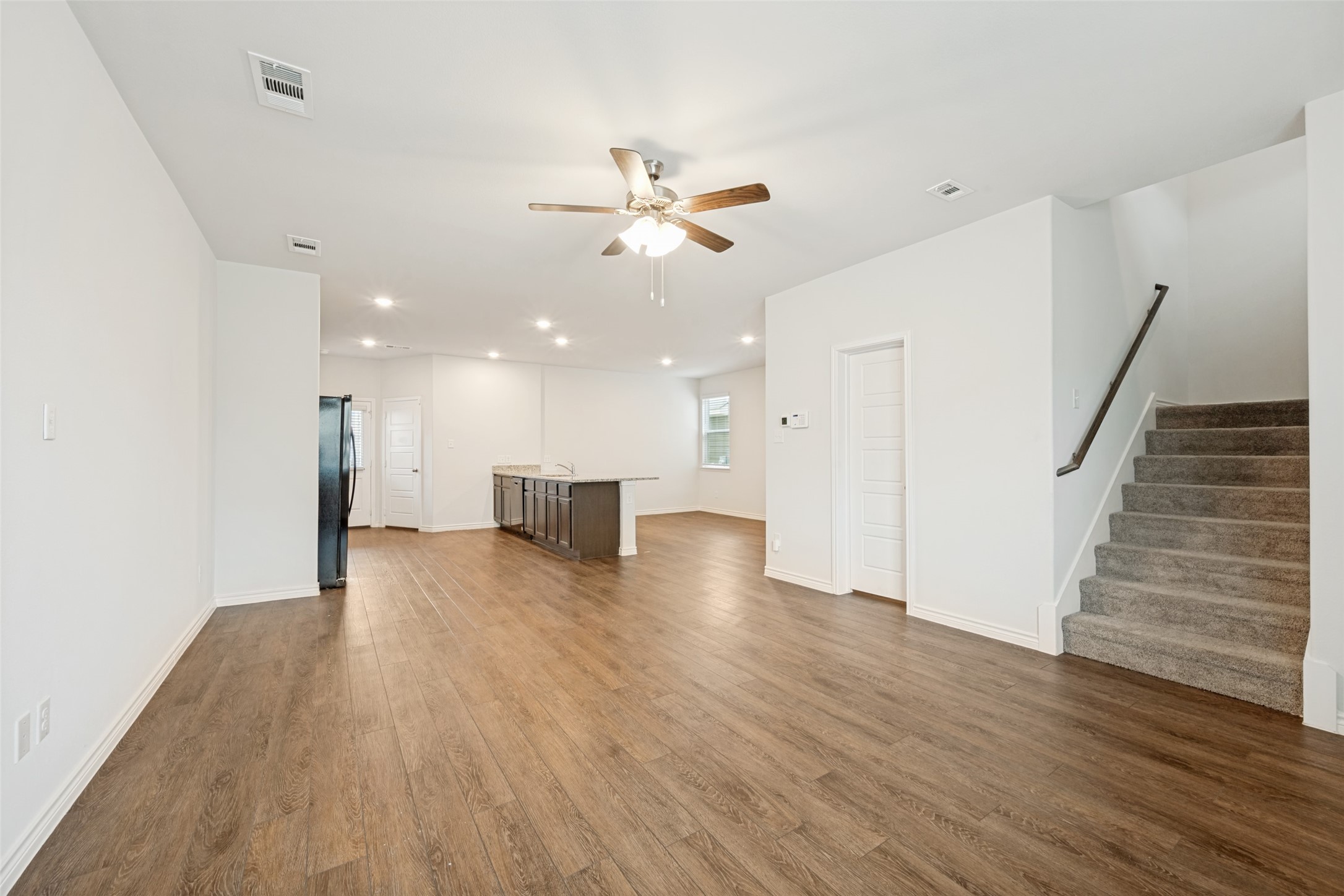 5569 Willamette Drive, Fort Worth, TX, 76119