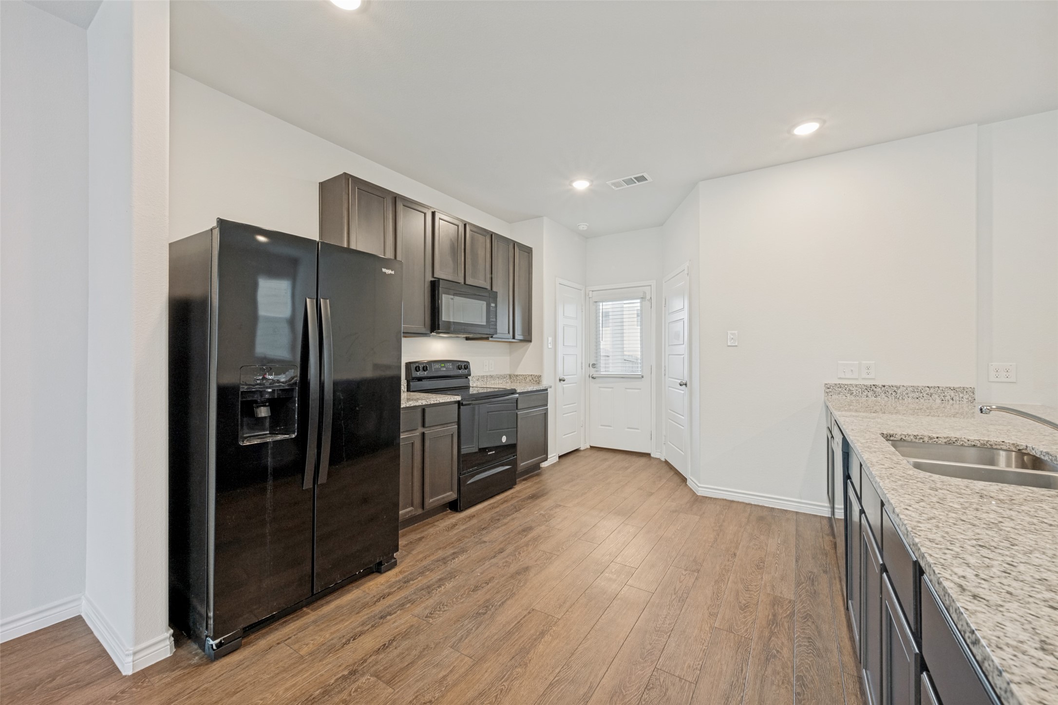 5569 Willamette Drive, Fort Worth, TX, 76119