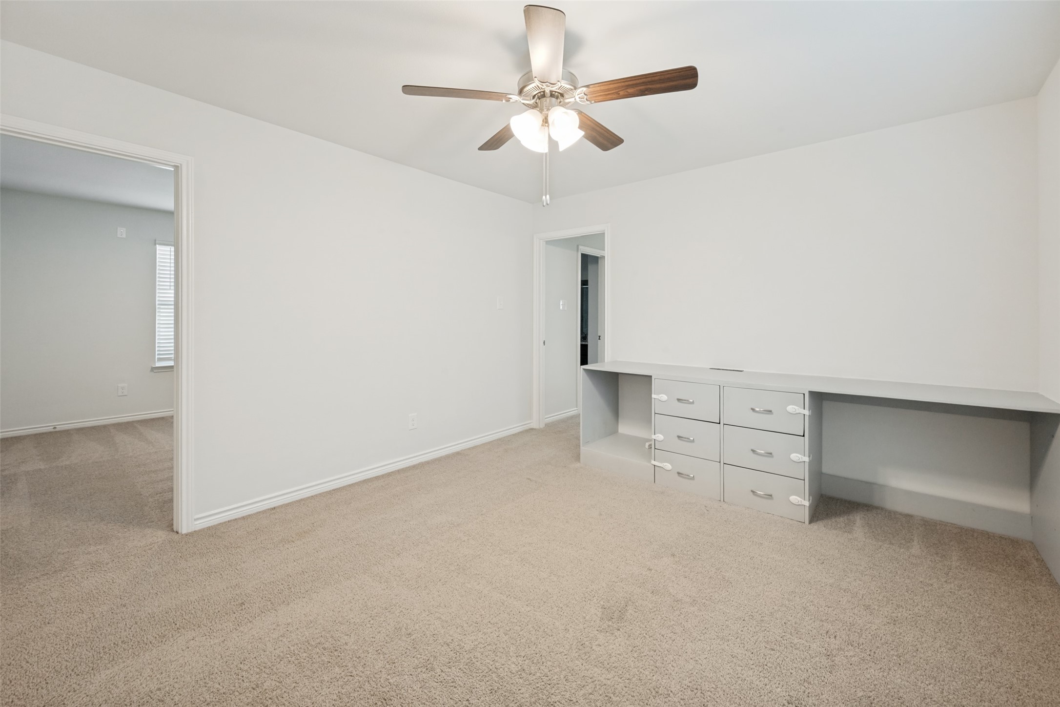 5569 Willamette Drive, Fort Worth, TX, 76119